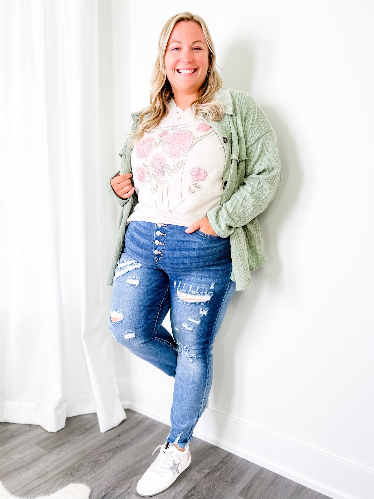 Judy Blue Wish Upon a Star Medium Wash Distressed Skinny Button Fly Jeans