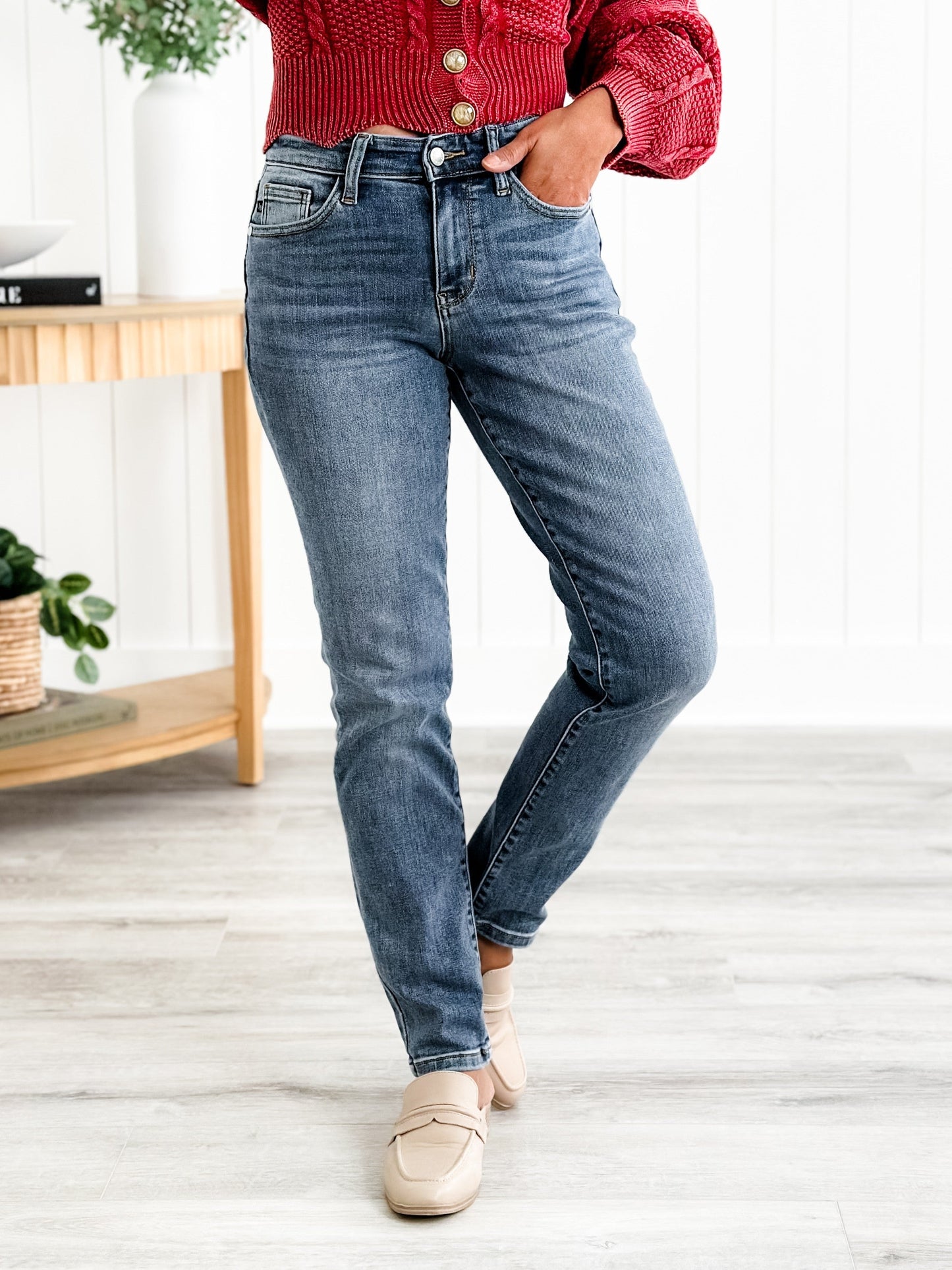 Judy Blue Friends Forever Medium Wash Mid Rise Classic Slim Fit Jeans