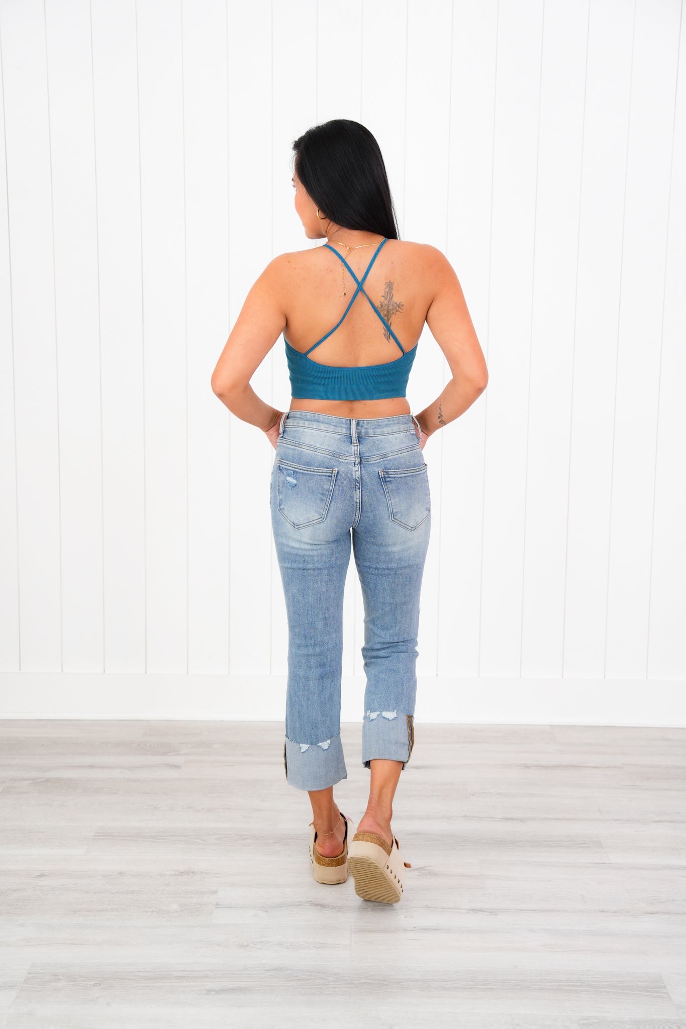 Risen Light Wash Distressed Mid Rise Capris with Cuff