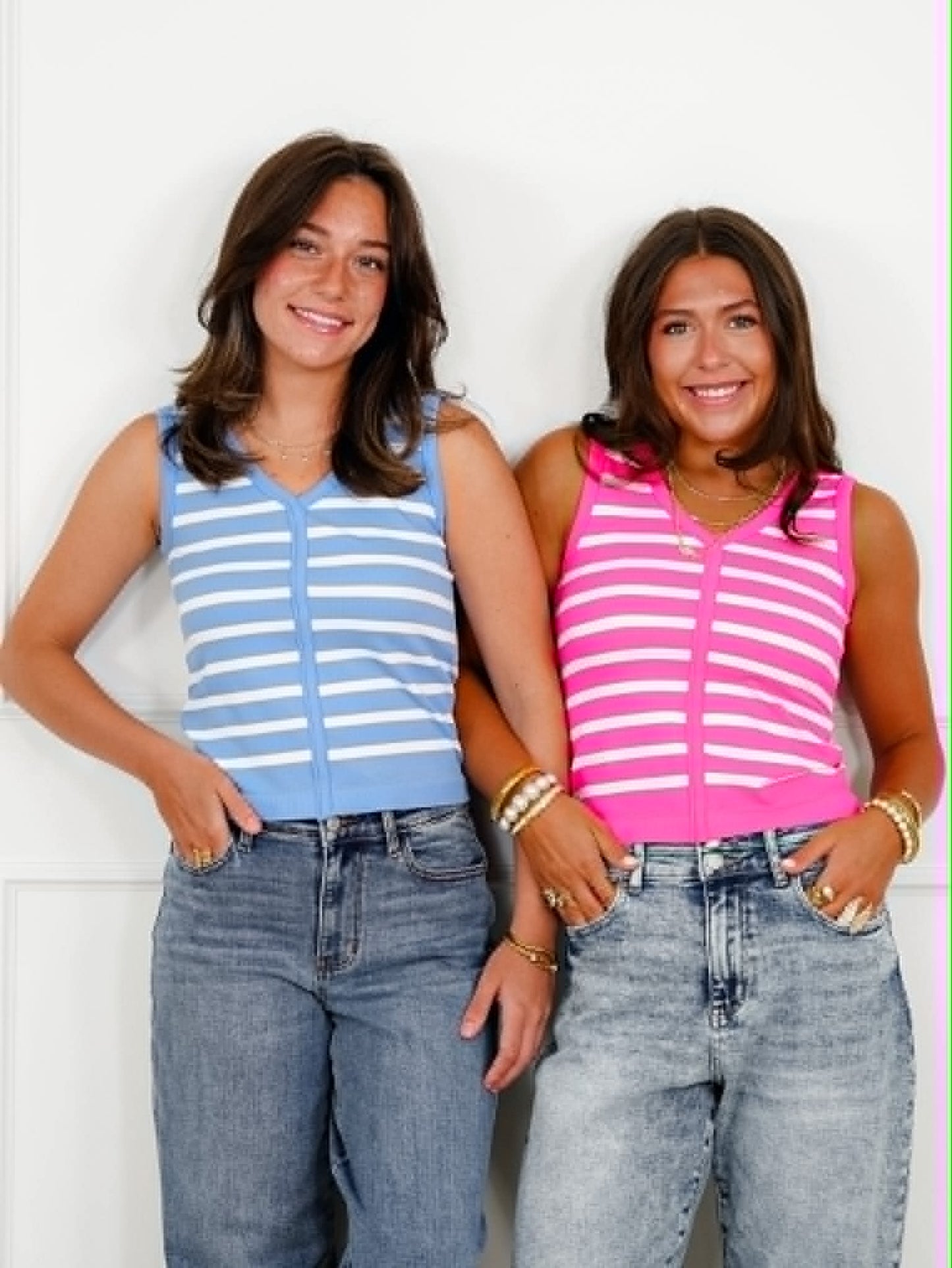 Door Buster! Stripe Sleeveless V Neck Top