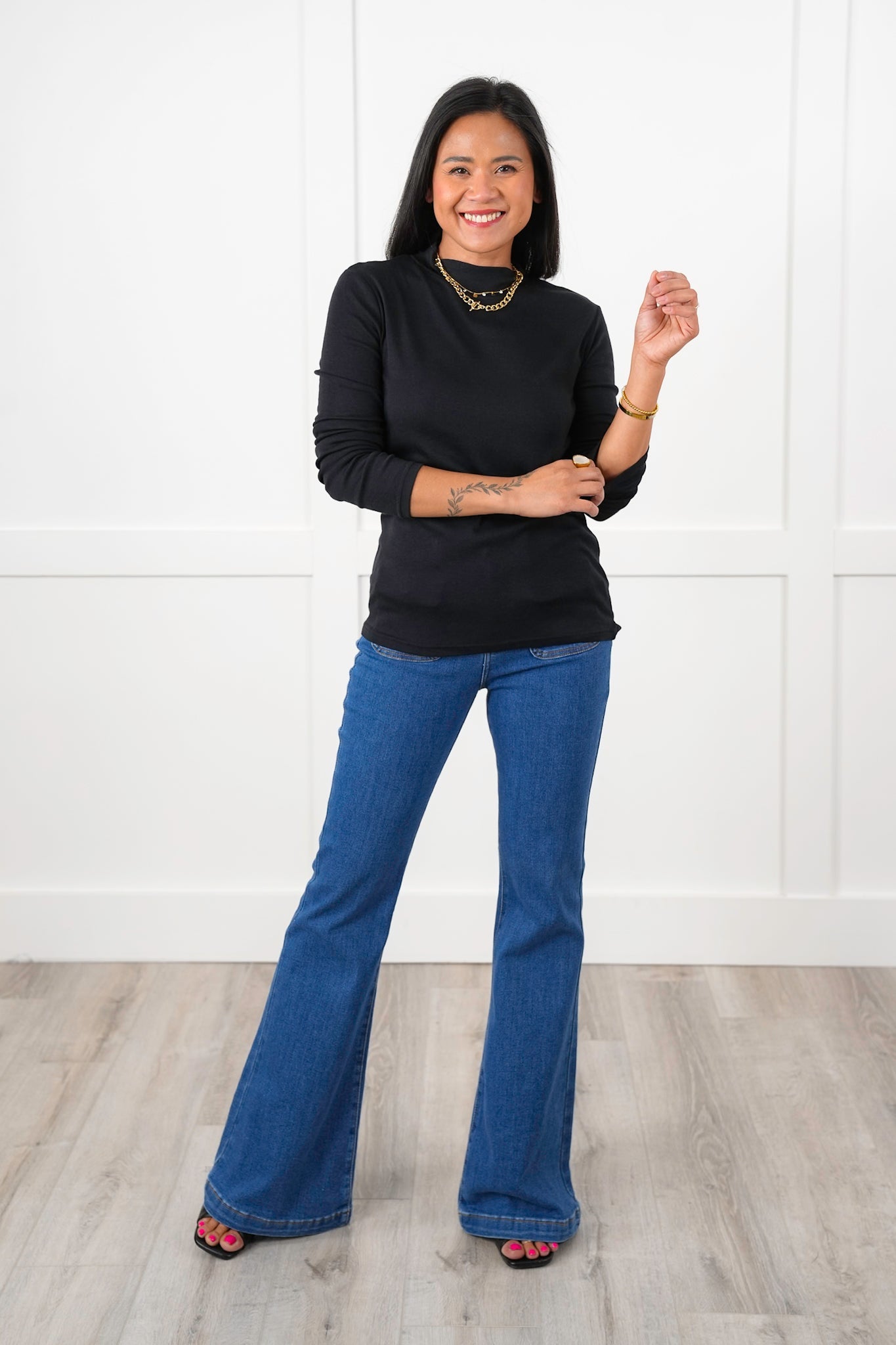 Basic Long Sleeve Mock Neck Top