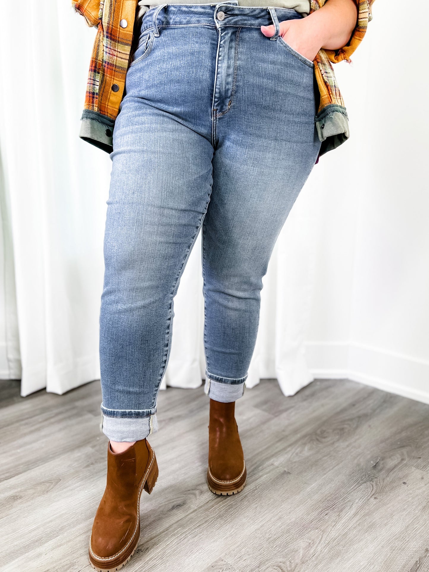 Judy Blue Hi Waist Board Meeting Vintage Wash Boyfriend