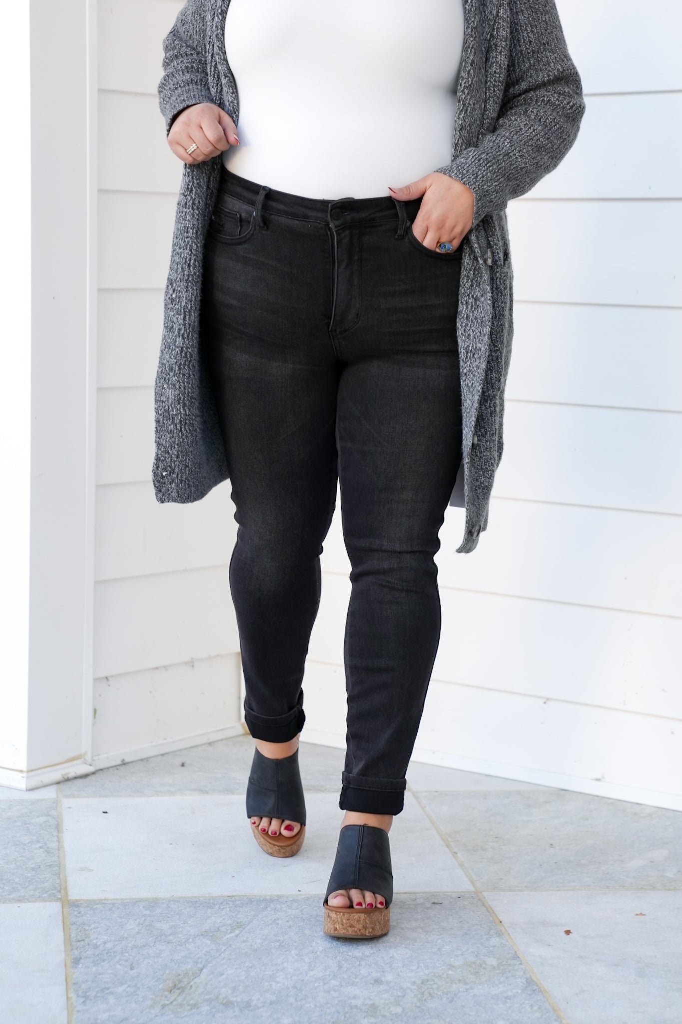 Judy Blue Mid Rise Black Tummy Control Skinny Jeans