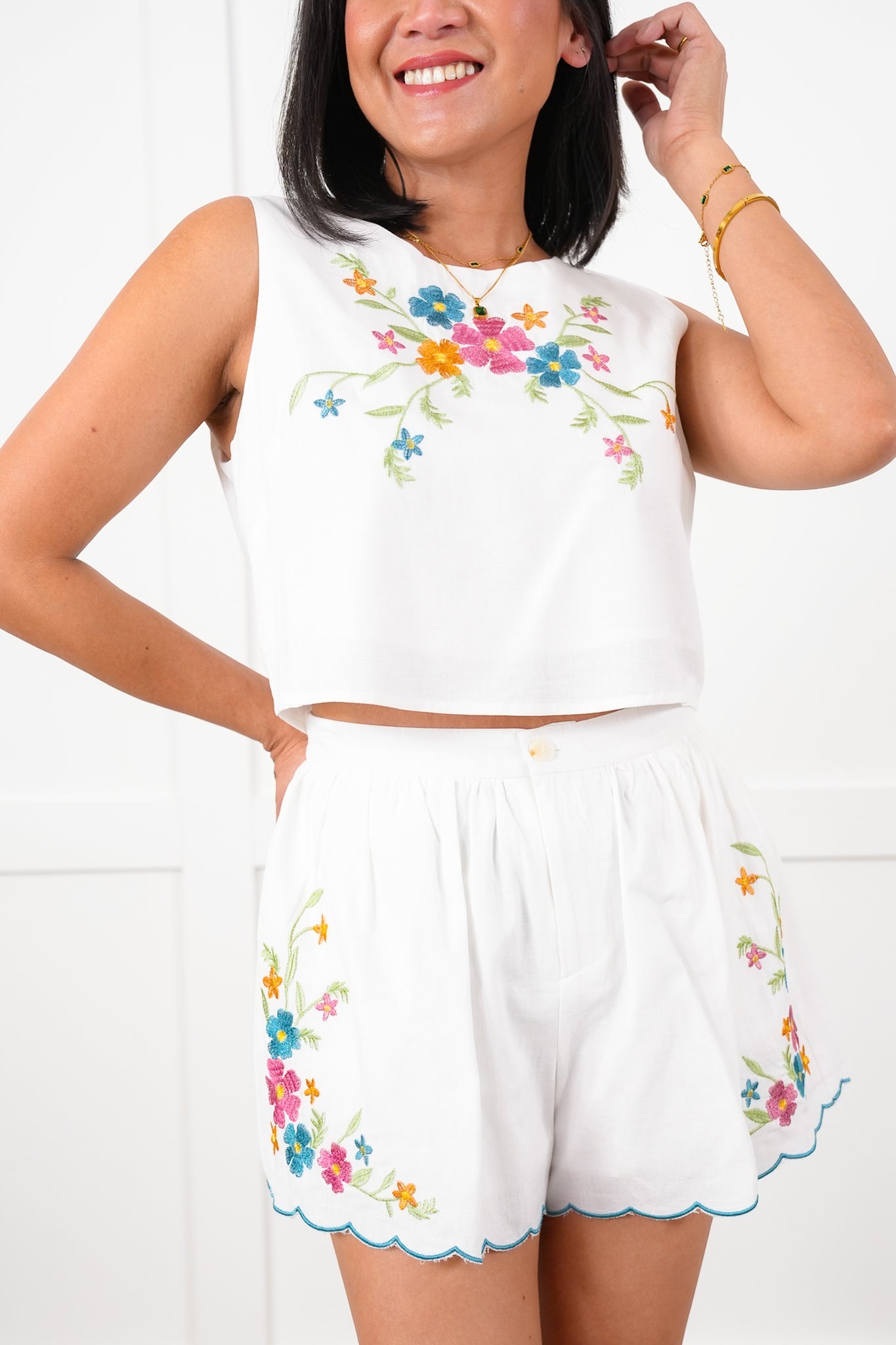 Sleeveless Floral Embroidery Top with Shorts Set