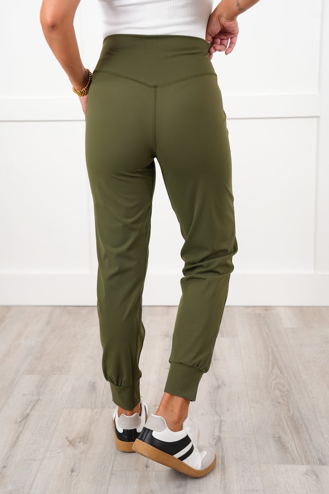 Plus/Reg Solid Elastic High Waisted Joggers