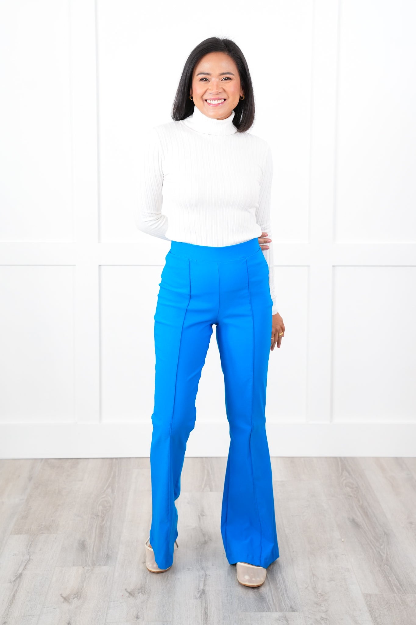 Plus/Reg High Waist Flare Leg Pant with Front Seam Detail