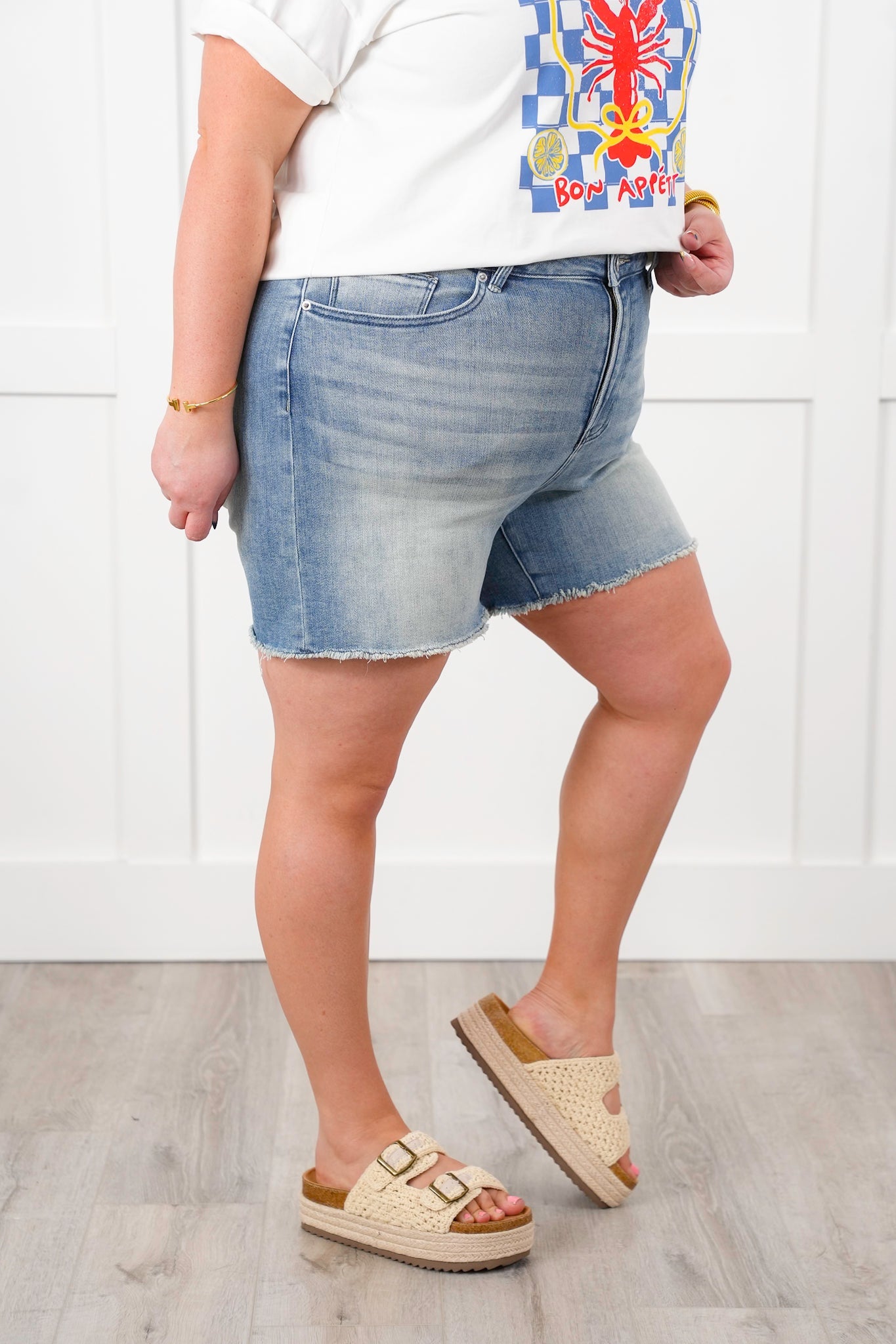 Mica Medium Wash Frayed Hem Shorts