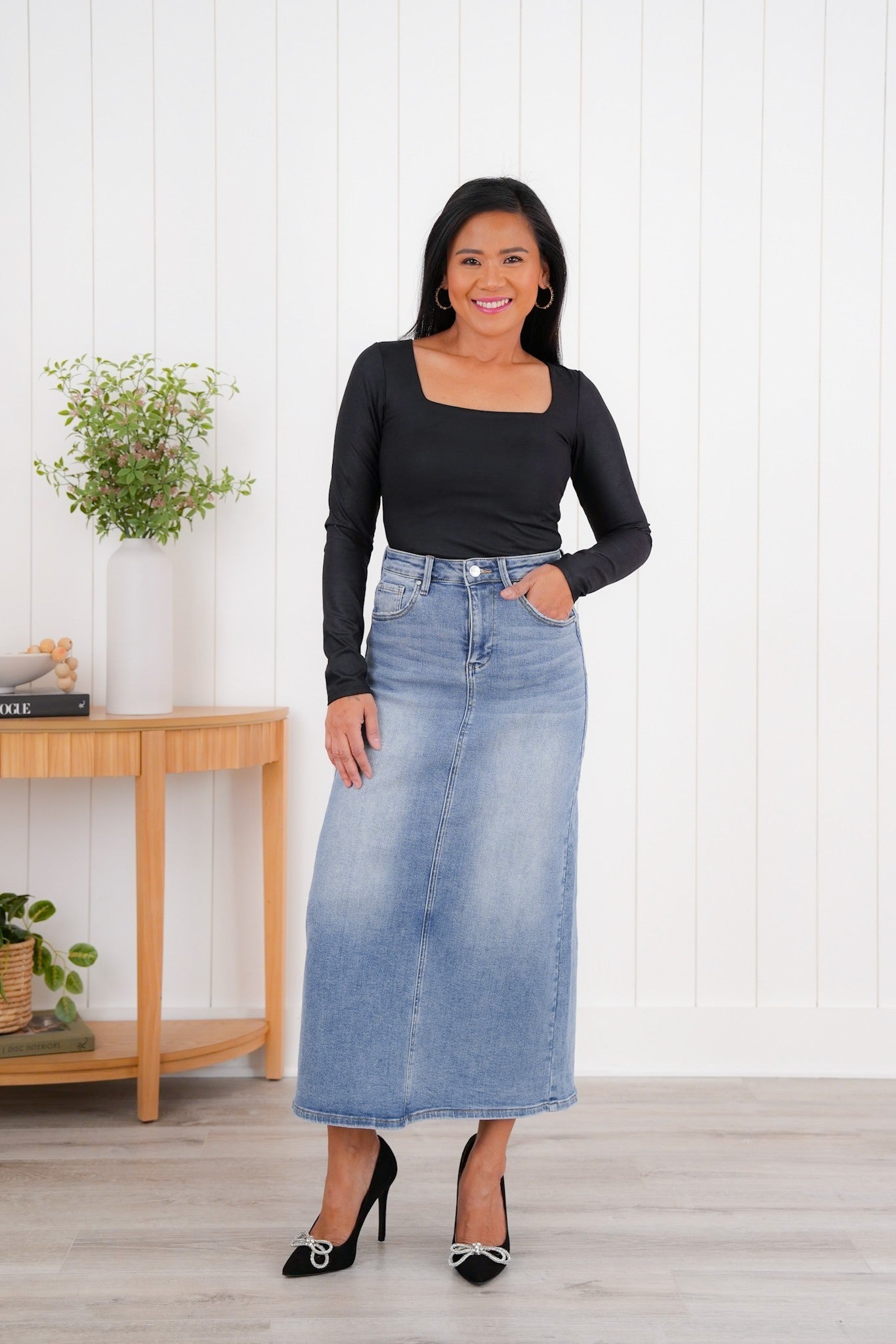 Risen Medium Wash Back Slit Long Skirt