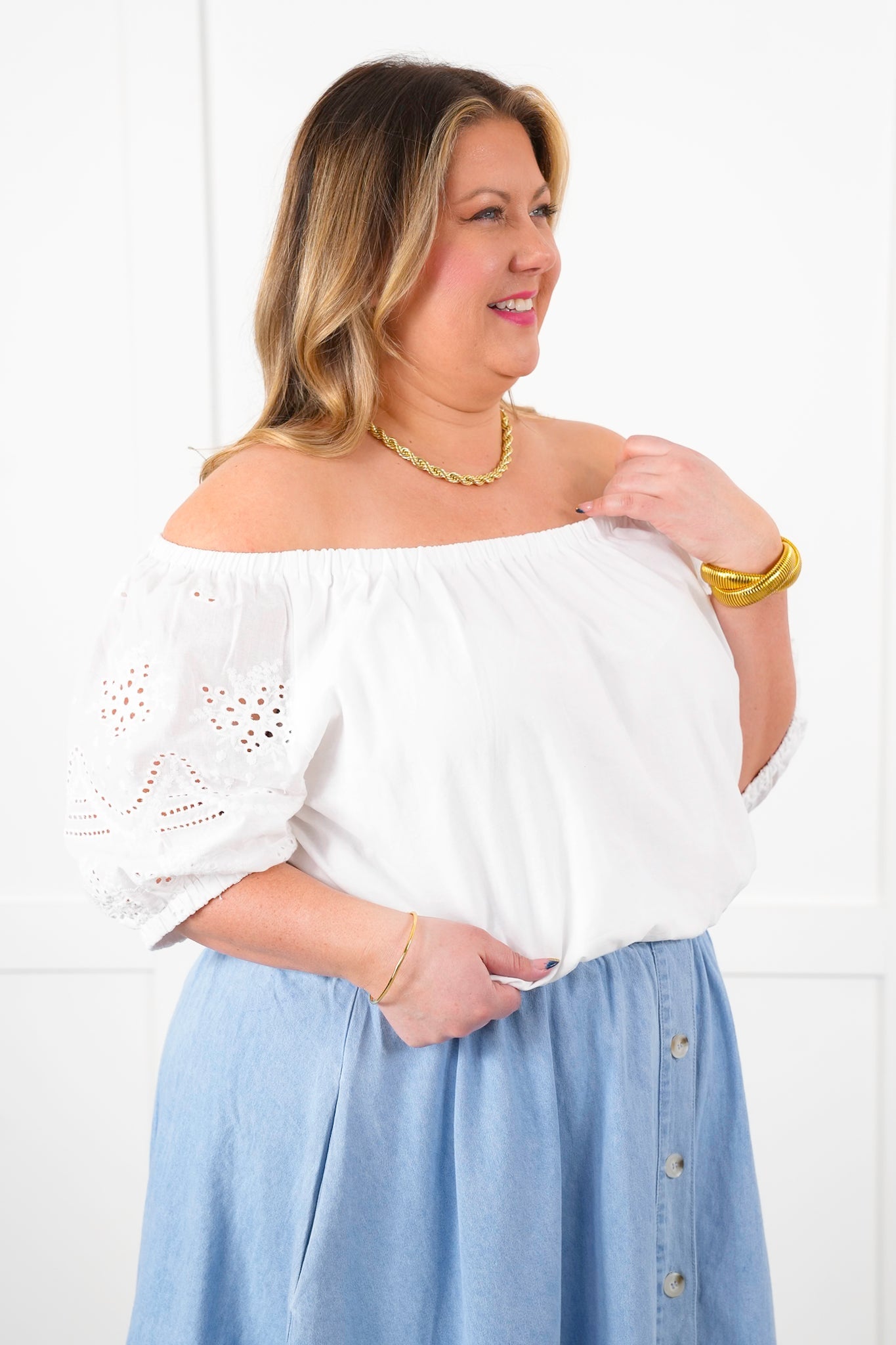 Plus/Reg Short Sleeve Off Shoulder Crop Top with Eyelet Detail