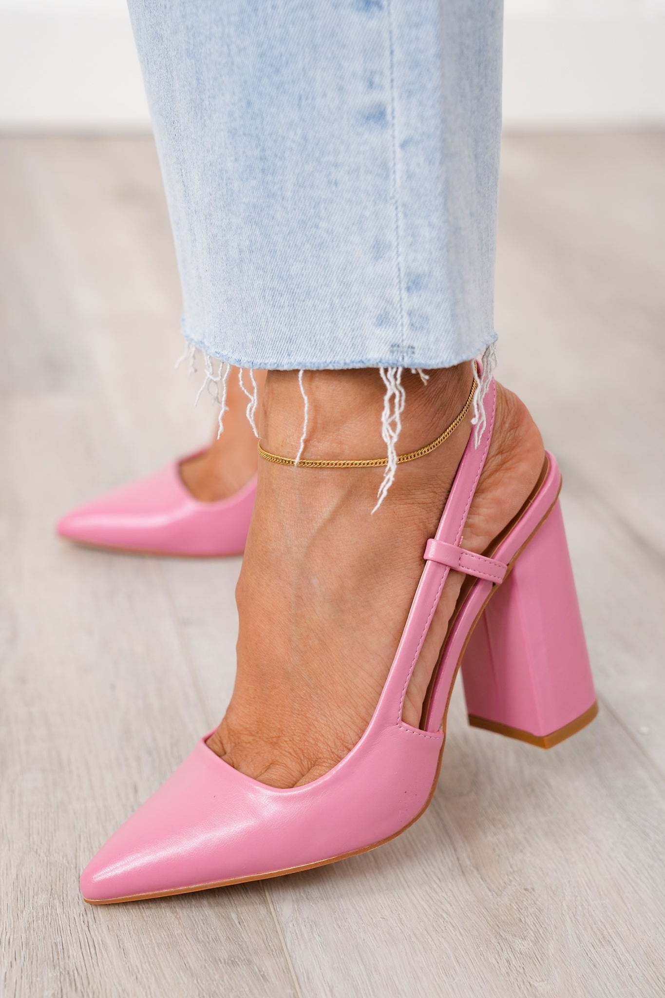 Restock! Pointed Toe Slingback Heeled Shoe with Adjustable Strap