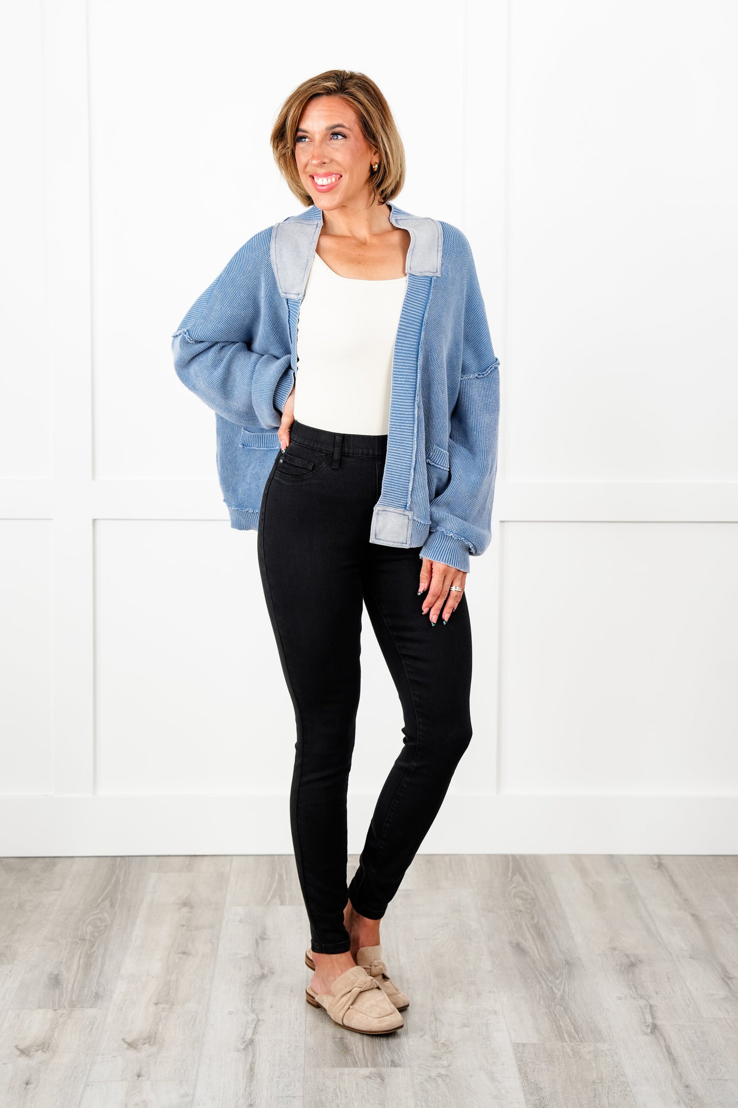 Judy Blue Back in Black Booty Lifting High Rise Black Pull On Shield Pocket Skinny Jeans