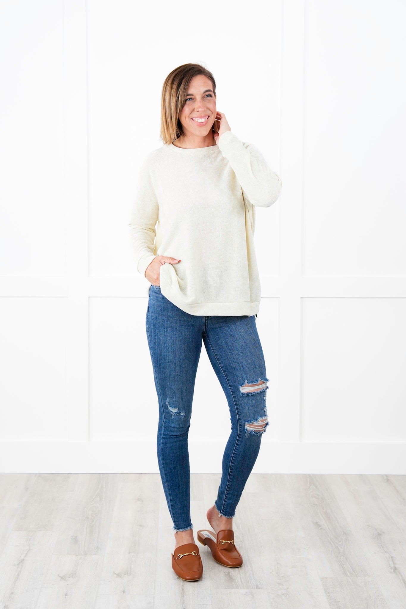Plus/Reg Solid Chenille Long Sleeve Round Neck Top (Multiple Colors)
