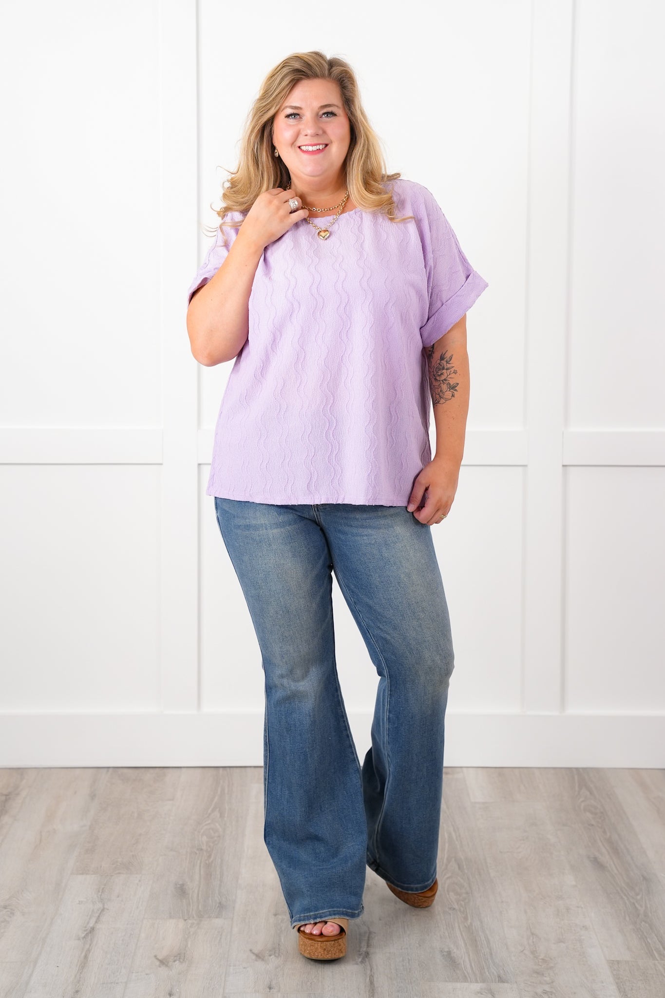 Door Buster! Plus/Reg Textured Short Dolman Sleeve Round Neck Blouse
