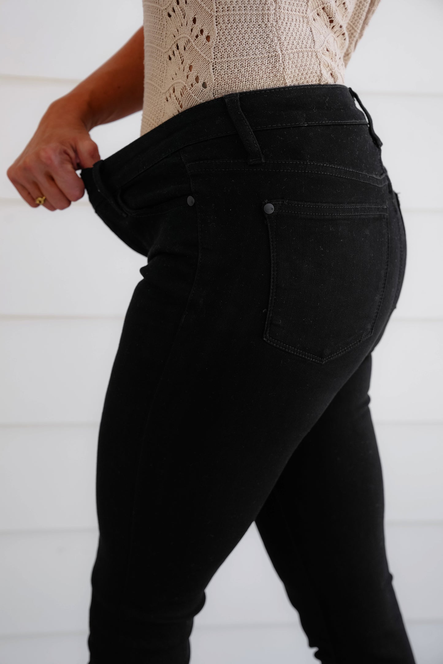 Black Bombshell Judy Blue Non-Distressed Black Skinny Jeans