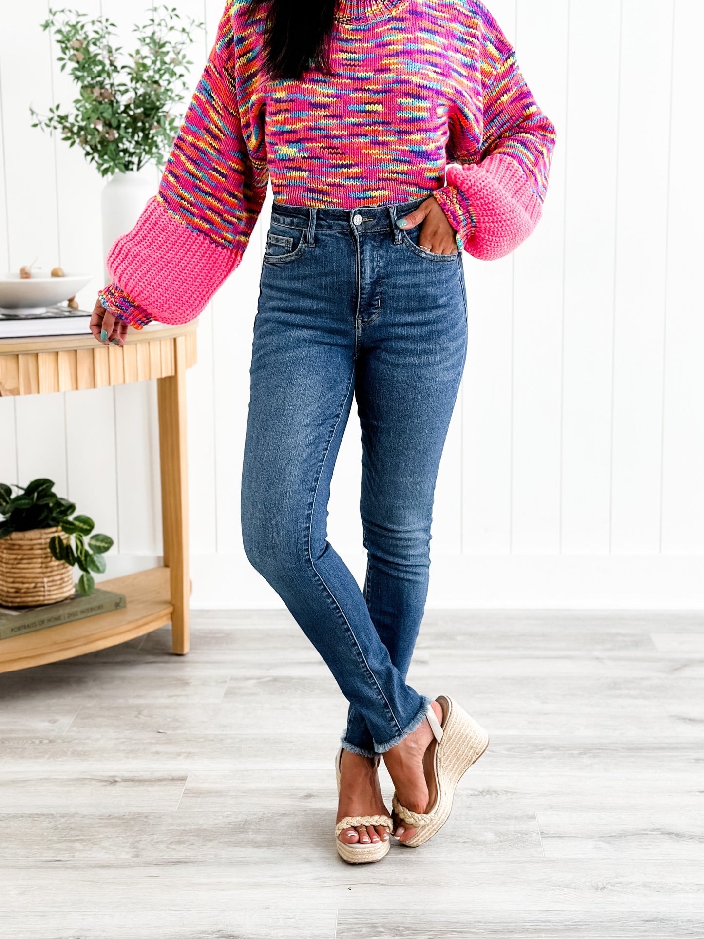 Judy Blue What Dreams are Made Of High Rise Medium Wash Tummy Control Side Slit With Frayed Hem Skinny Jeans