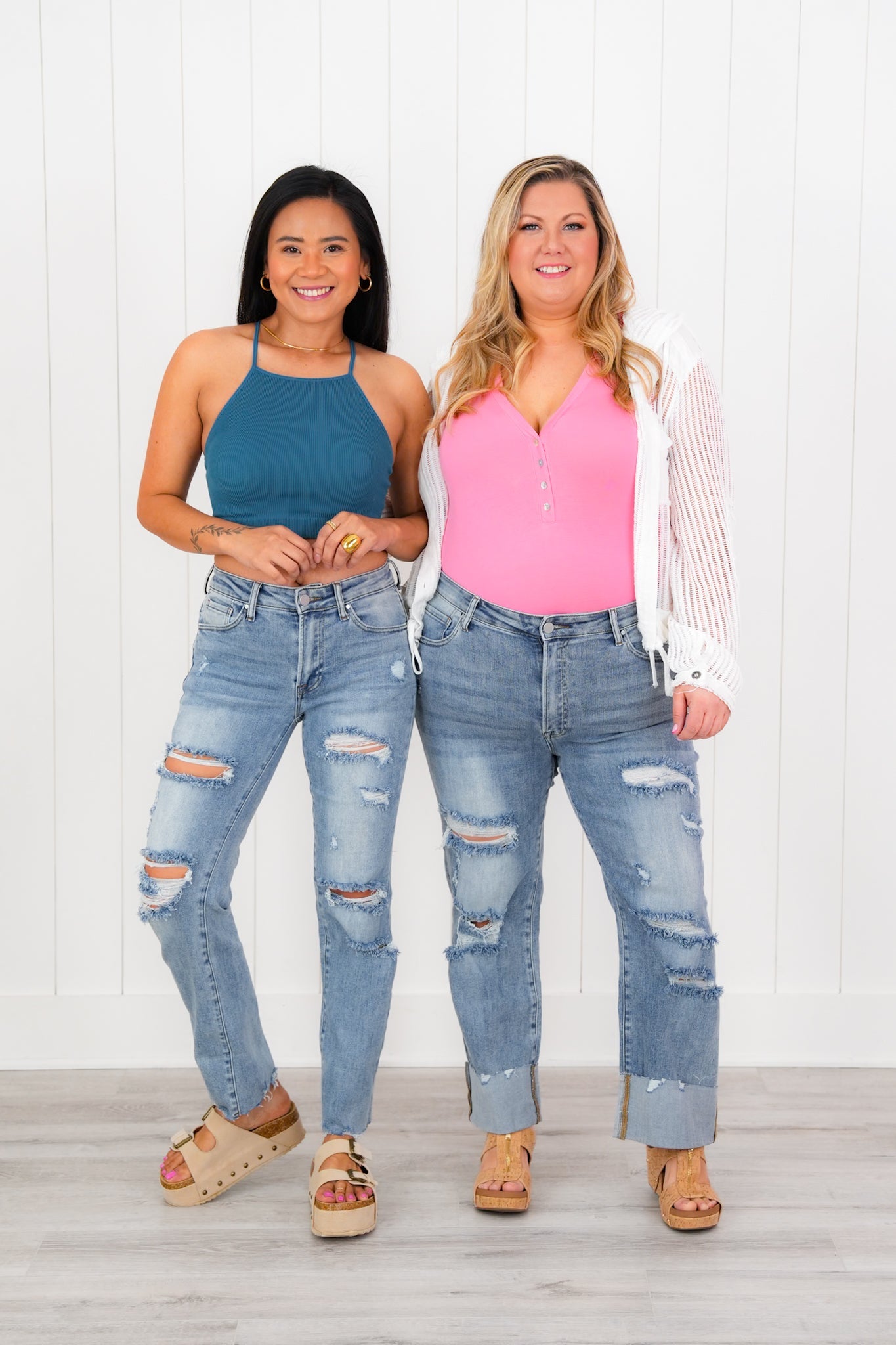Risen Light Wash Distressed Mid Rise Capris with Cuff