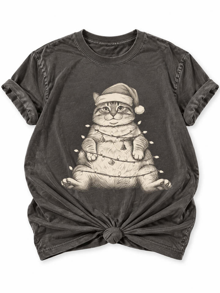 Plus/Reg Short Sleeve Santa Cat Wrapped in Christmas Lights Graphic Tee