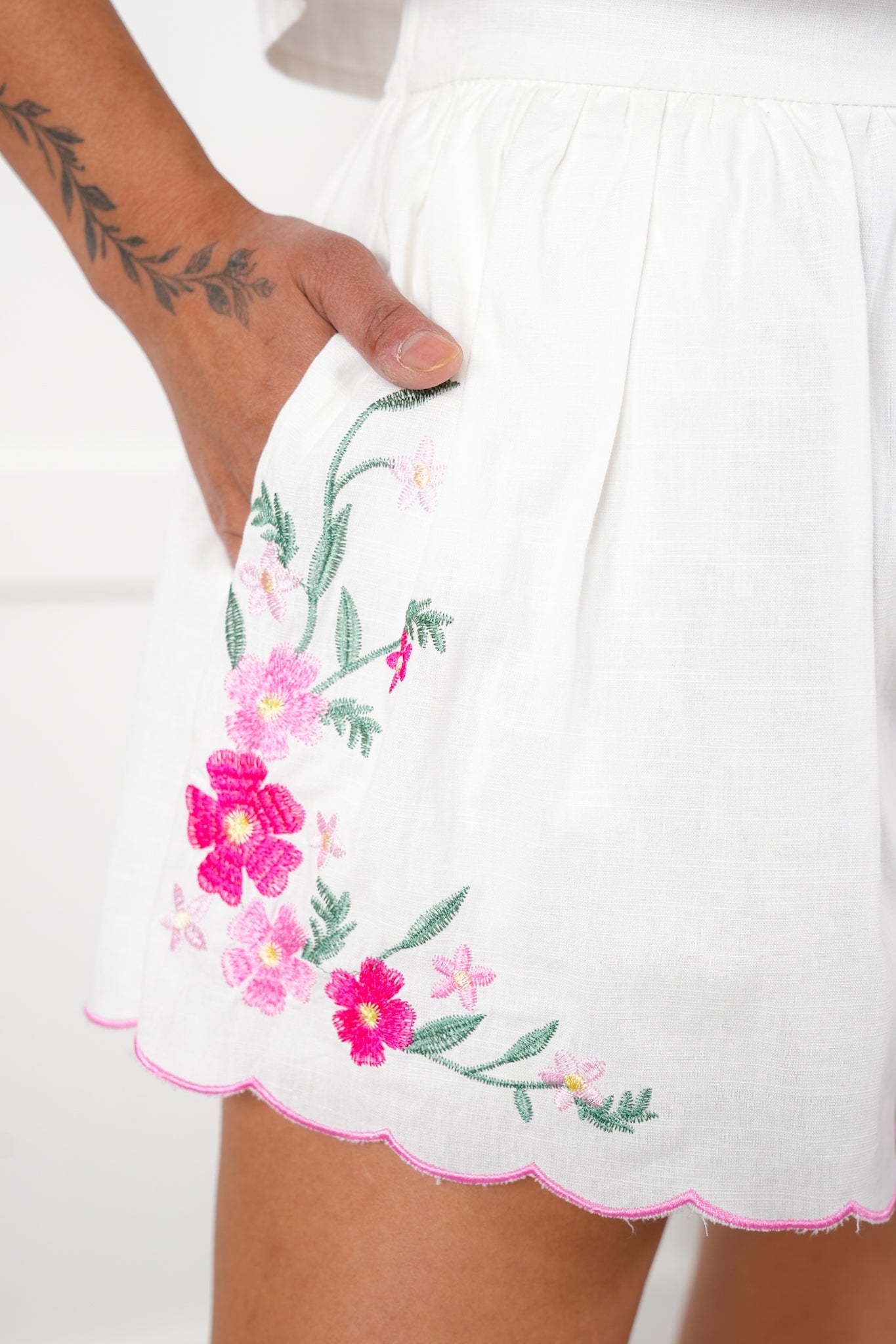 Sleeveless Floral Embroidery Top with Shorts Set