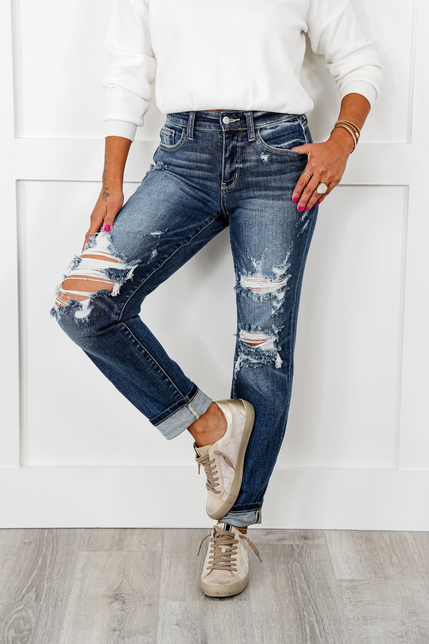 Judy Blue Dream Team Medium Wash Distressed Mid Rise Boyfriend Jeans