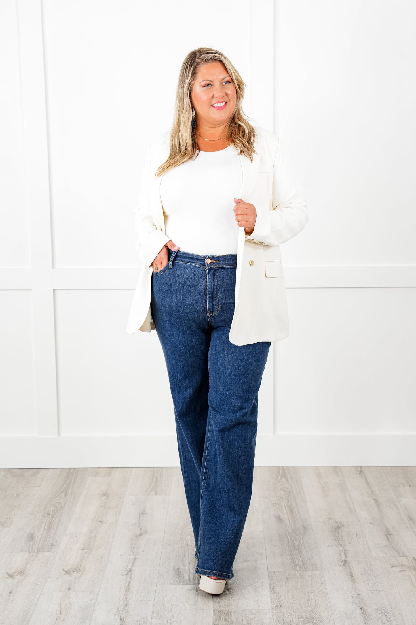 Judy Blue High Rise Medium Wash Vintage Wide Leg Jeans