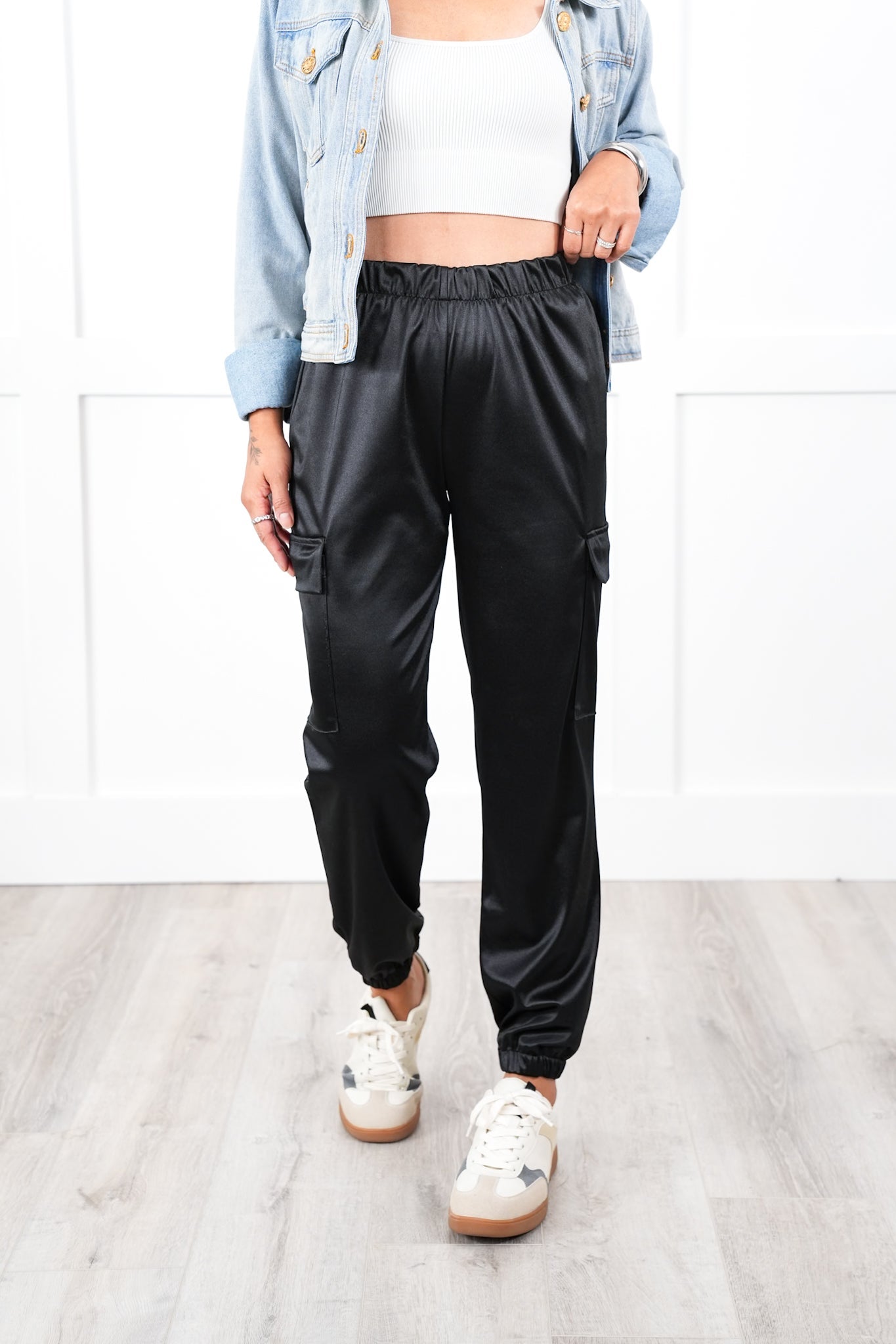 Plus/Reg Black Satin Elastic Waist Cargo Jogger Pants
