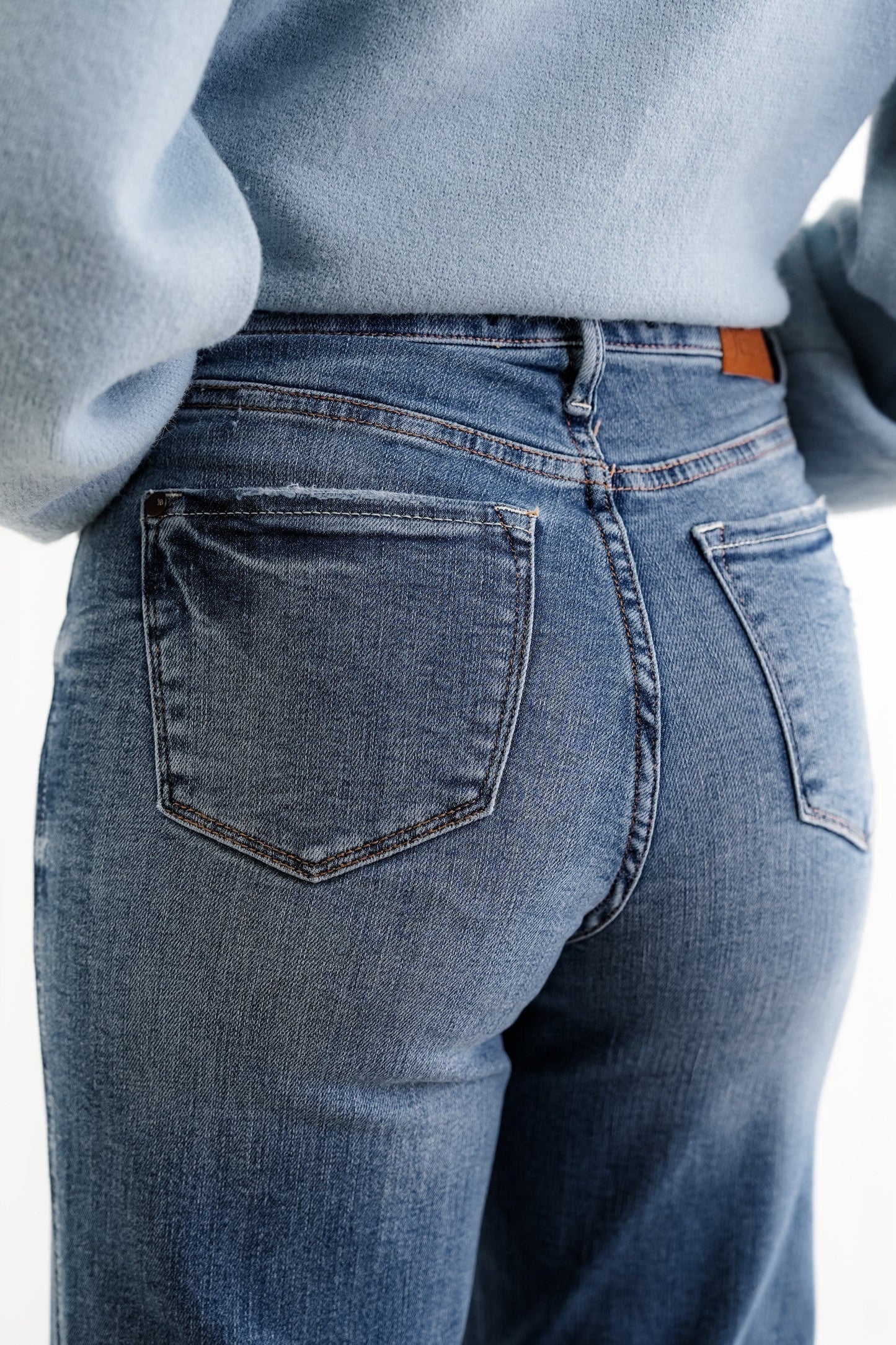 Judy Blue Teen Spirit High Rise Medium Wash Tummy Control Destroyed Knee Straight Leg Jeans