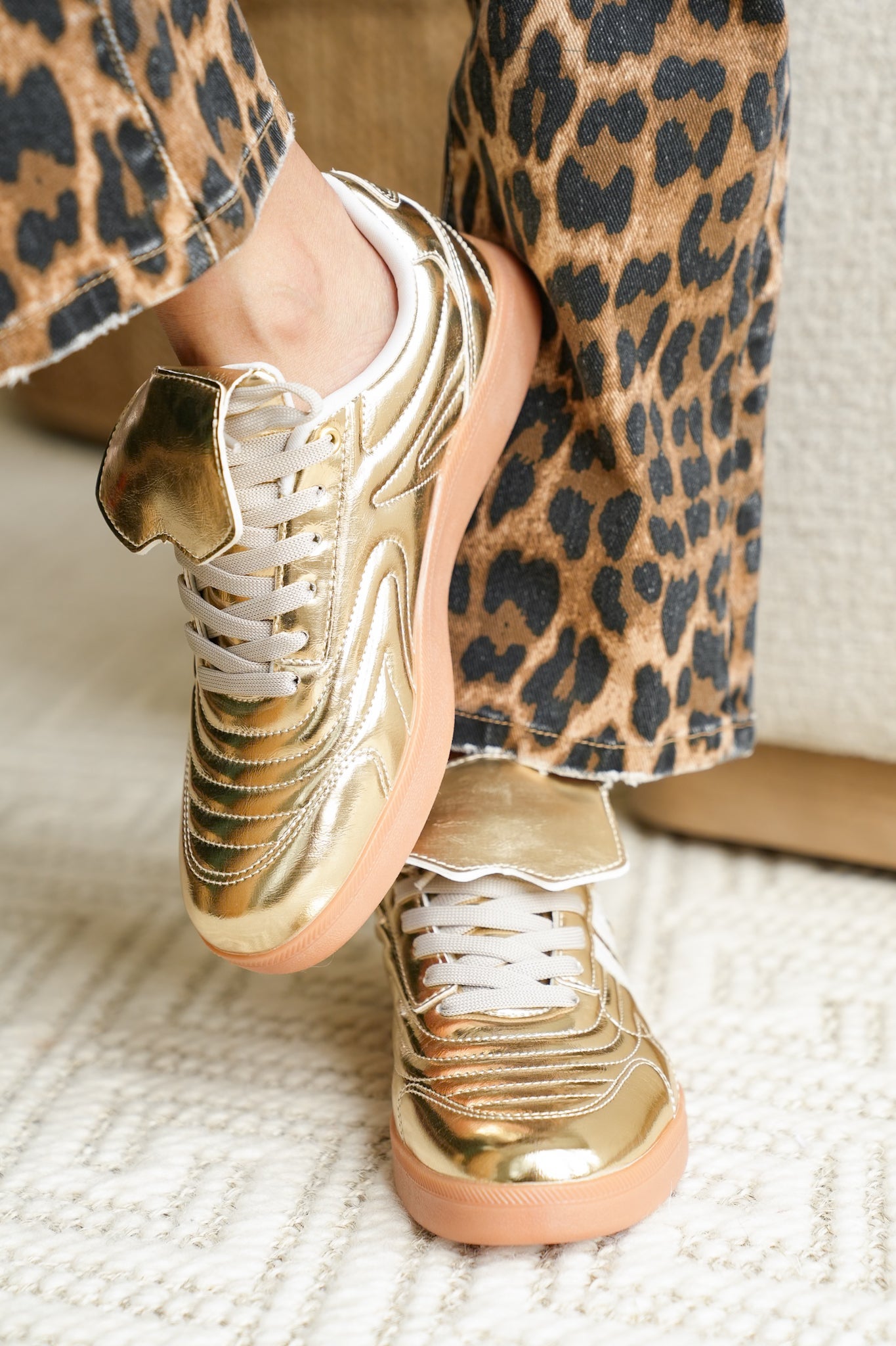 Folded Tongue Low Top Sneaker