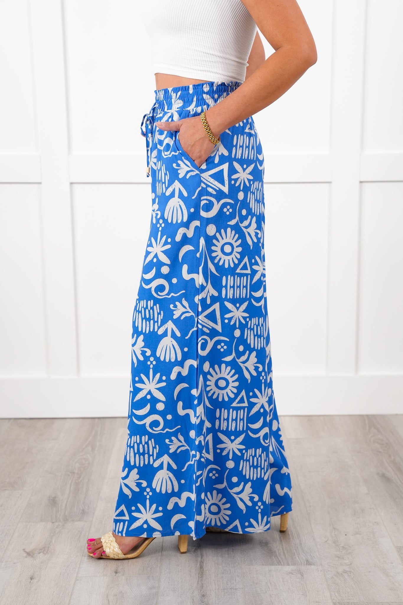Plus/Reg Tropical Print Elastic Waist Wide Leg Pants