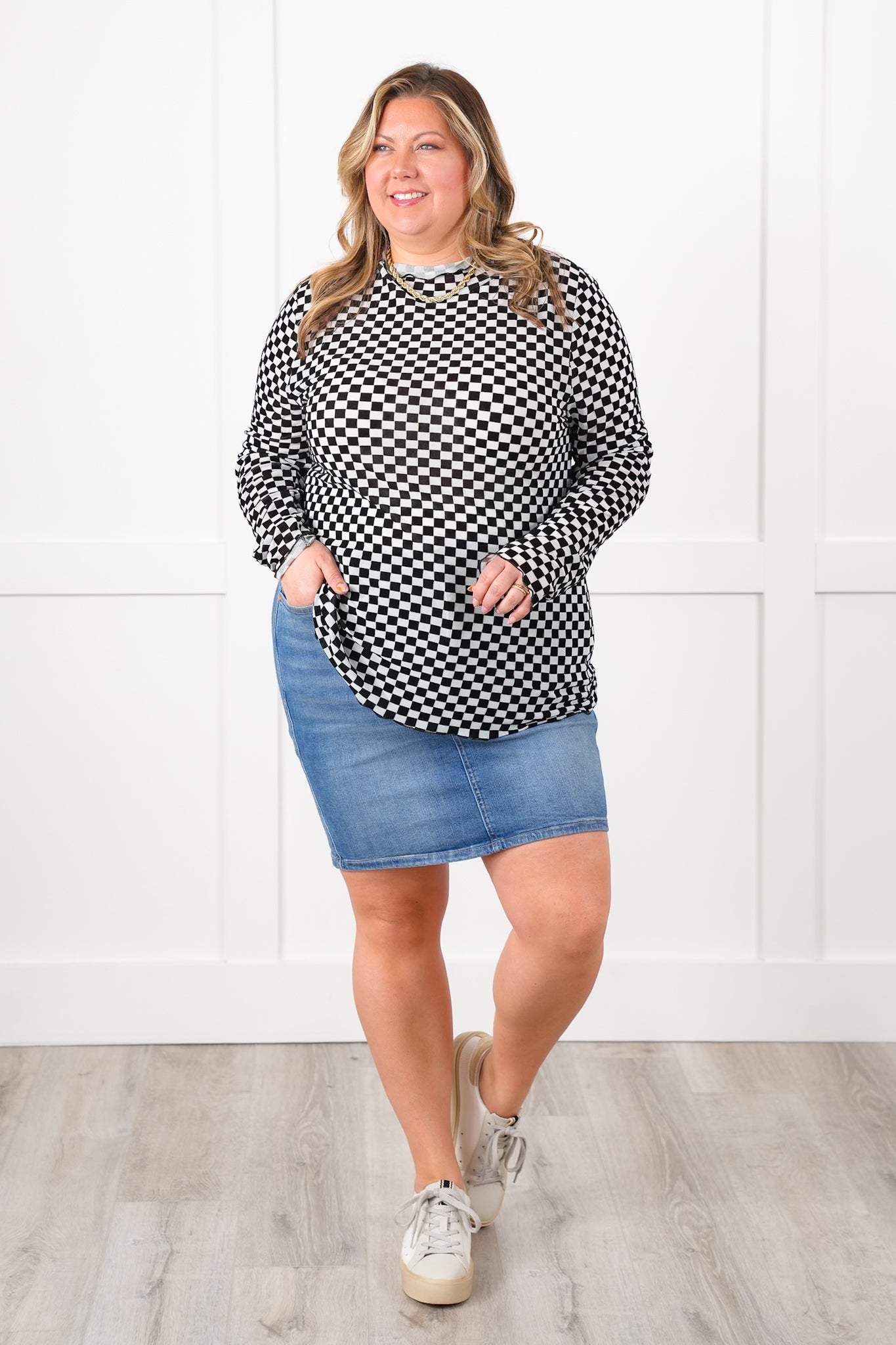 Plus/Reg Checkered Long Sleeve Mock Neck Mesh Top
