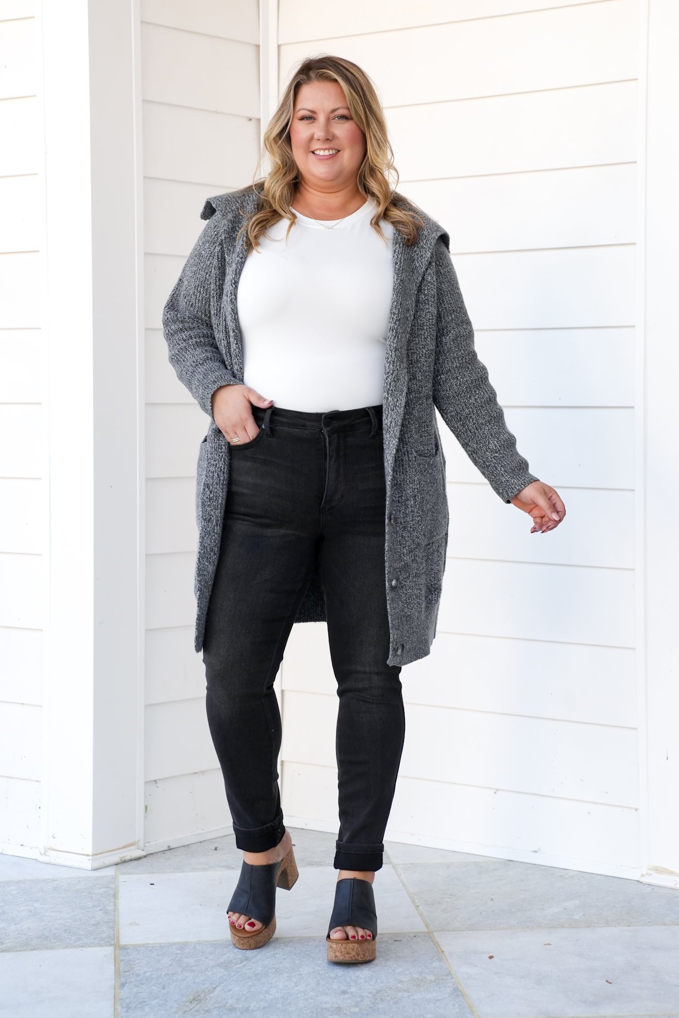 Judy Blue Mid Rise Black Tummy Control Skinny Jeans