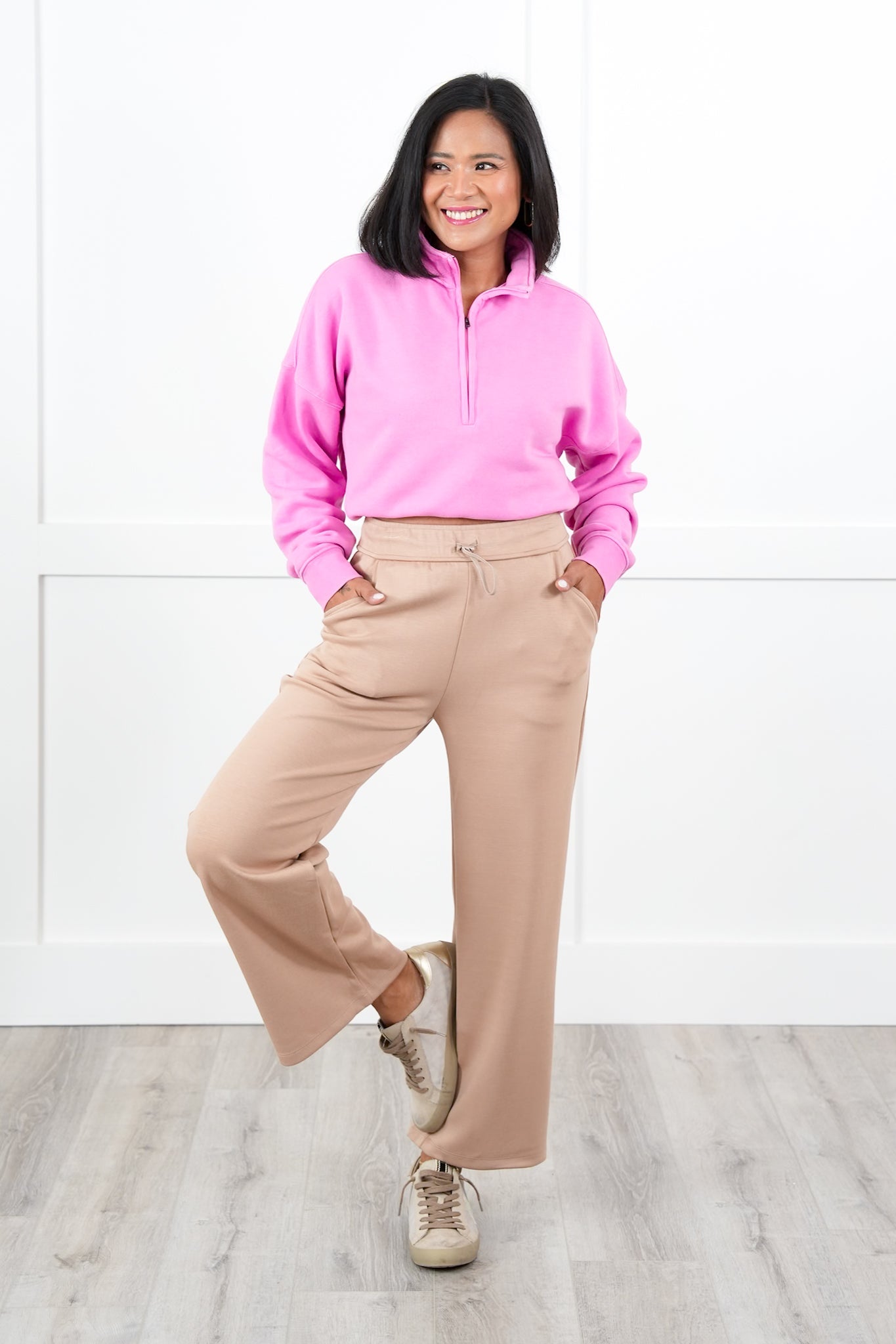 Door Buster! Plus/Reg High Elastic Waist Cropped Pants