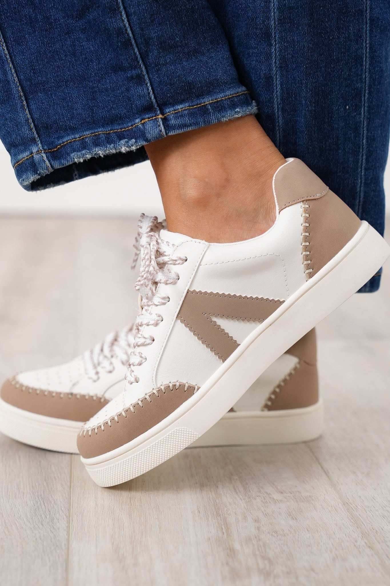 MIA Stylish Low Top Sneaker with Contrast Stitching