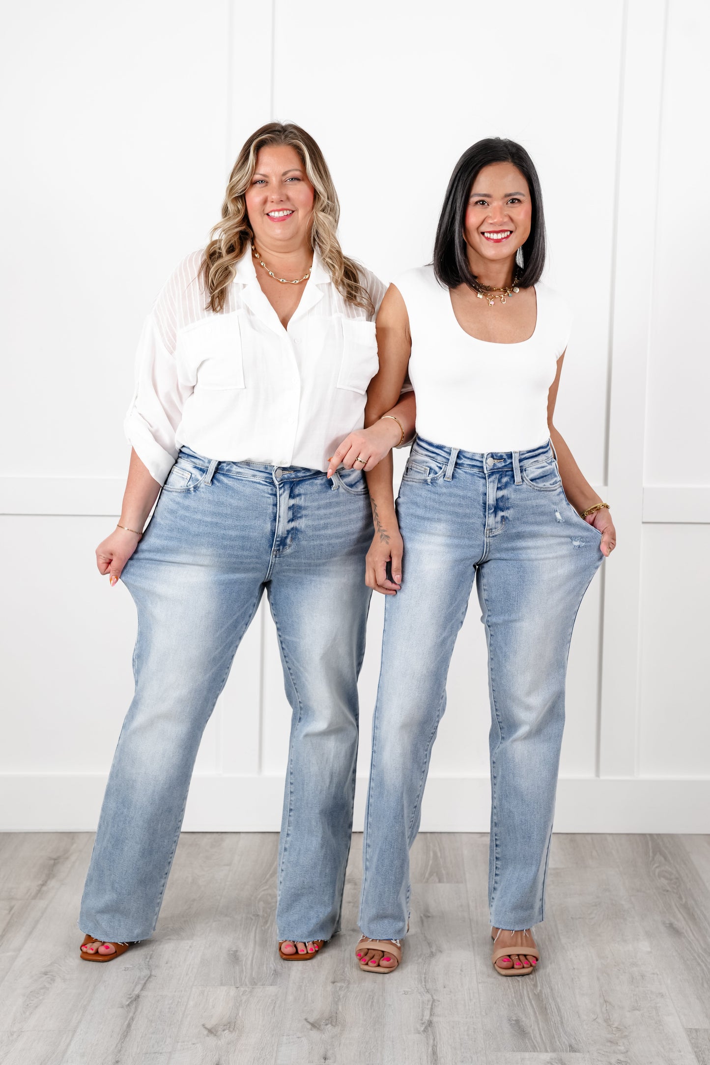 Judy Blue 34" Inseam Straight Leg High Rise Jeans