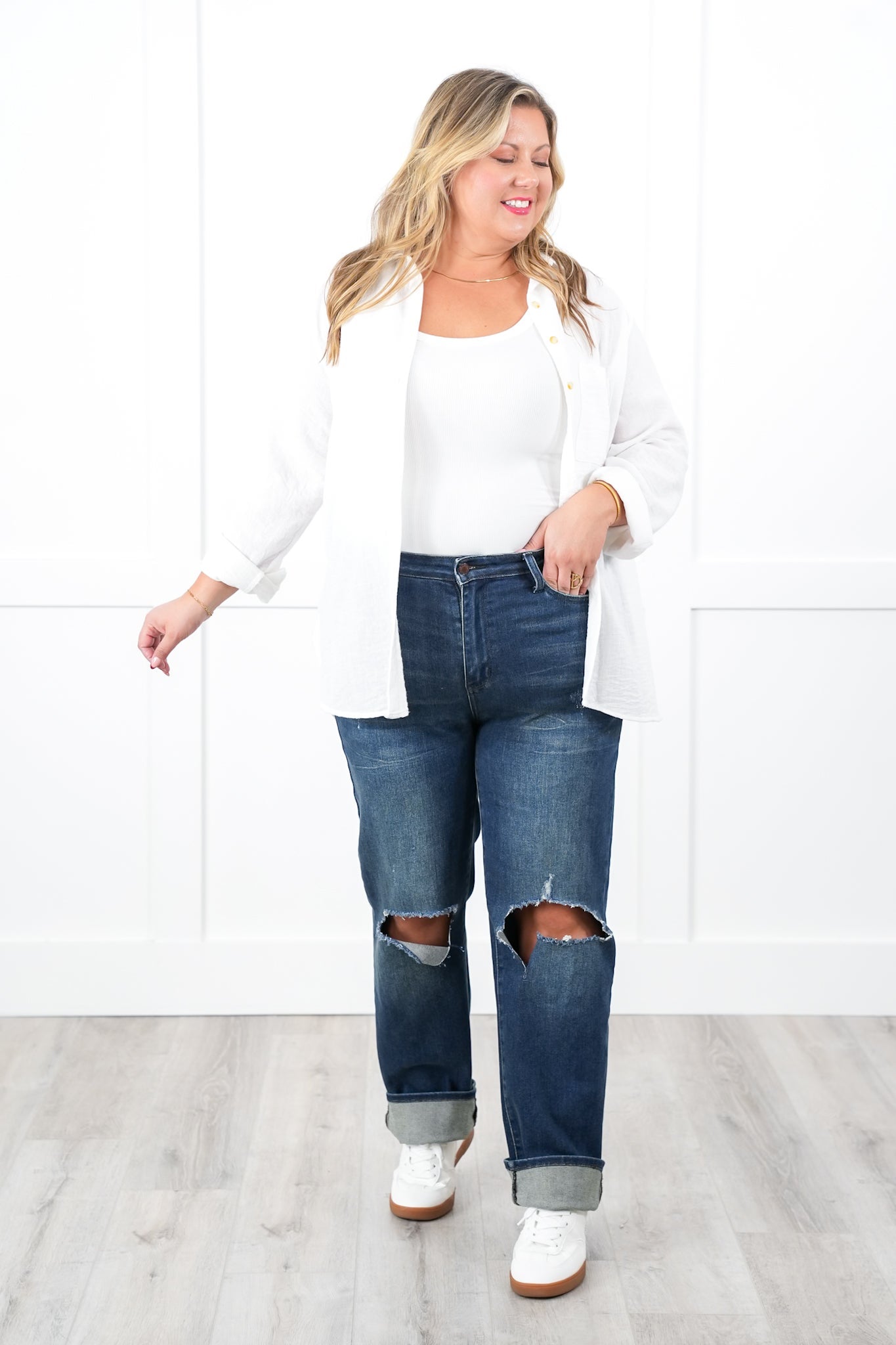 Judy Blue High Rise Dark Wash Ripped Knee Dad Jeans