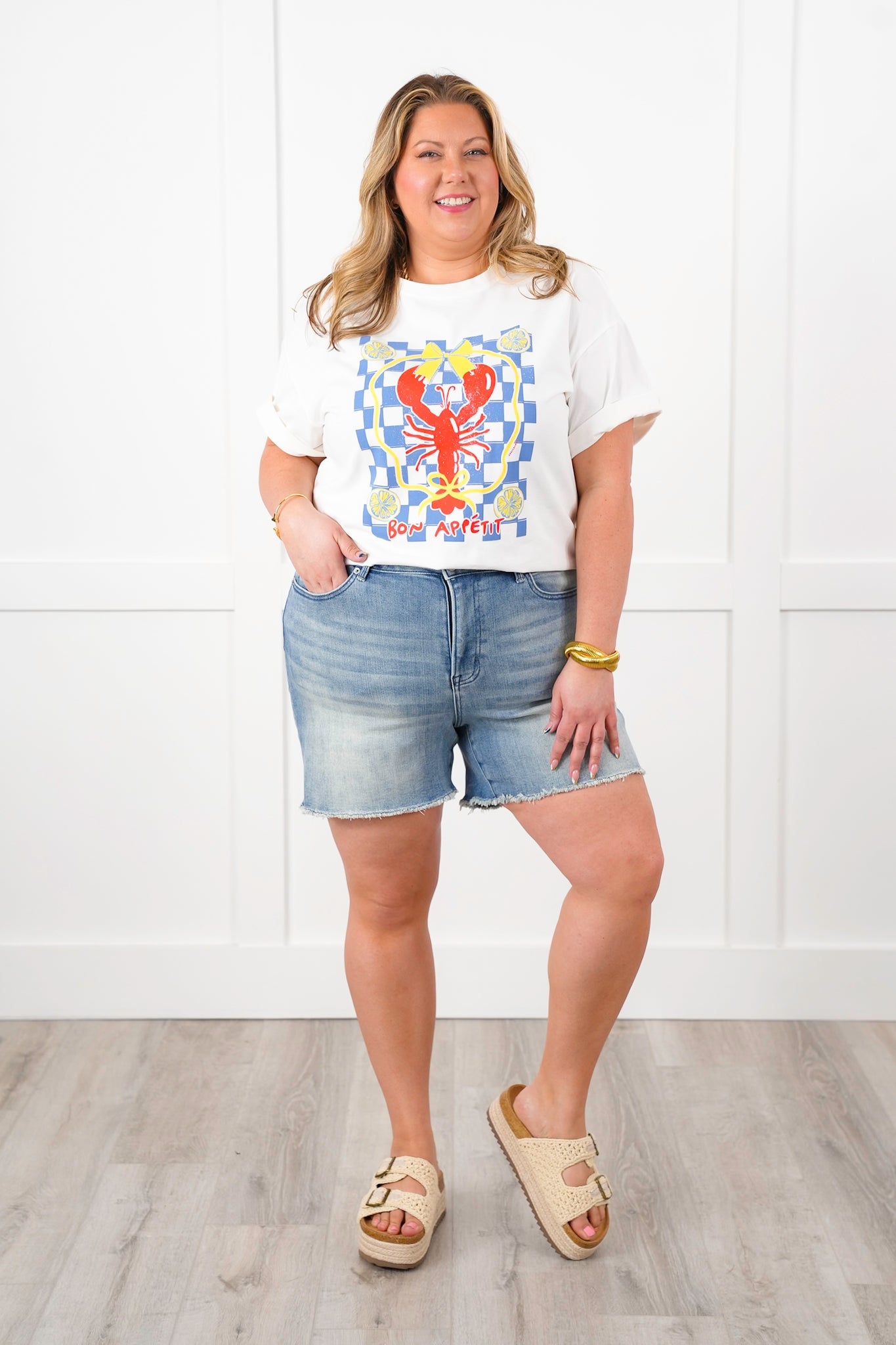 Mica Medium Wash Frayed Hem Shorts