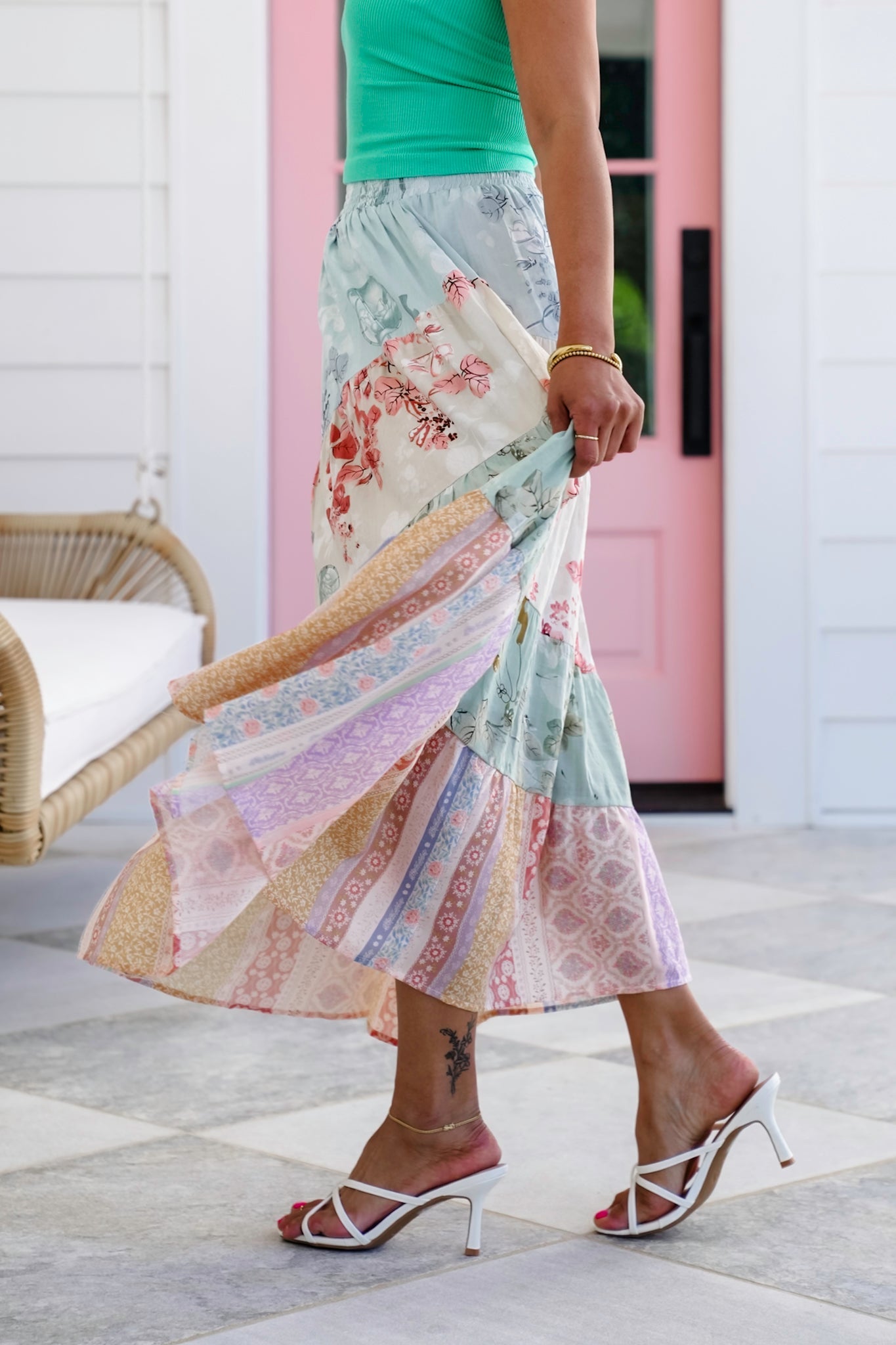 Plus/Reg Floral Elastic Waist Tiered Midi Skirt