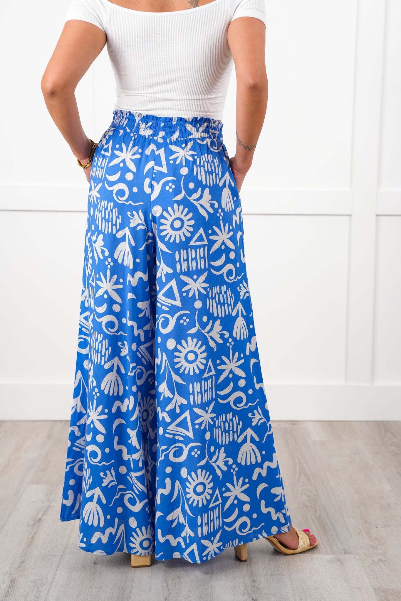 Plus/Reg Tropical Print Elastic Waist Wide Leg Pants
