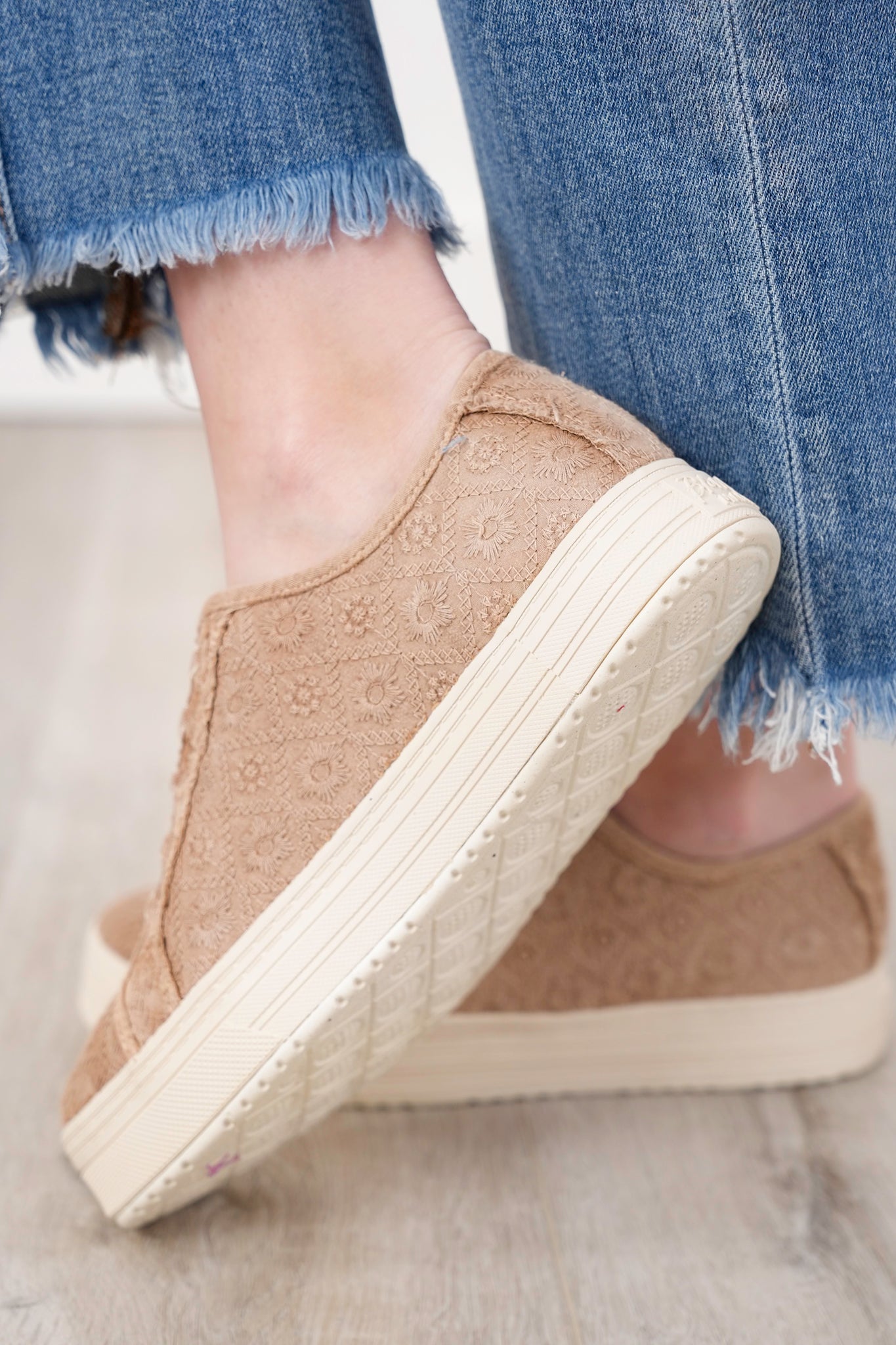 Blowfish Low Top Lace Up Sneaker with Quilted Embroidered Detailing