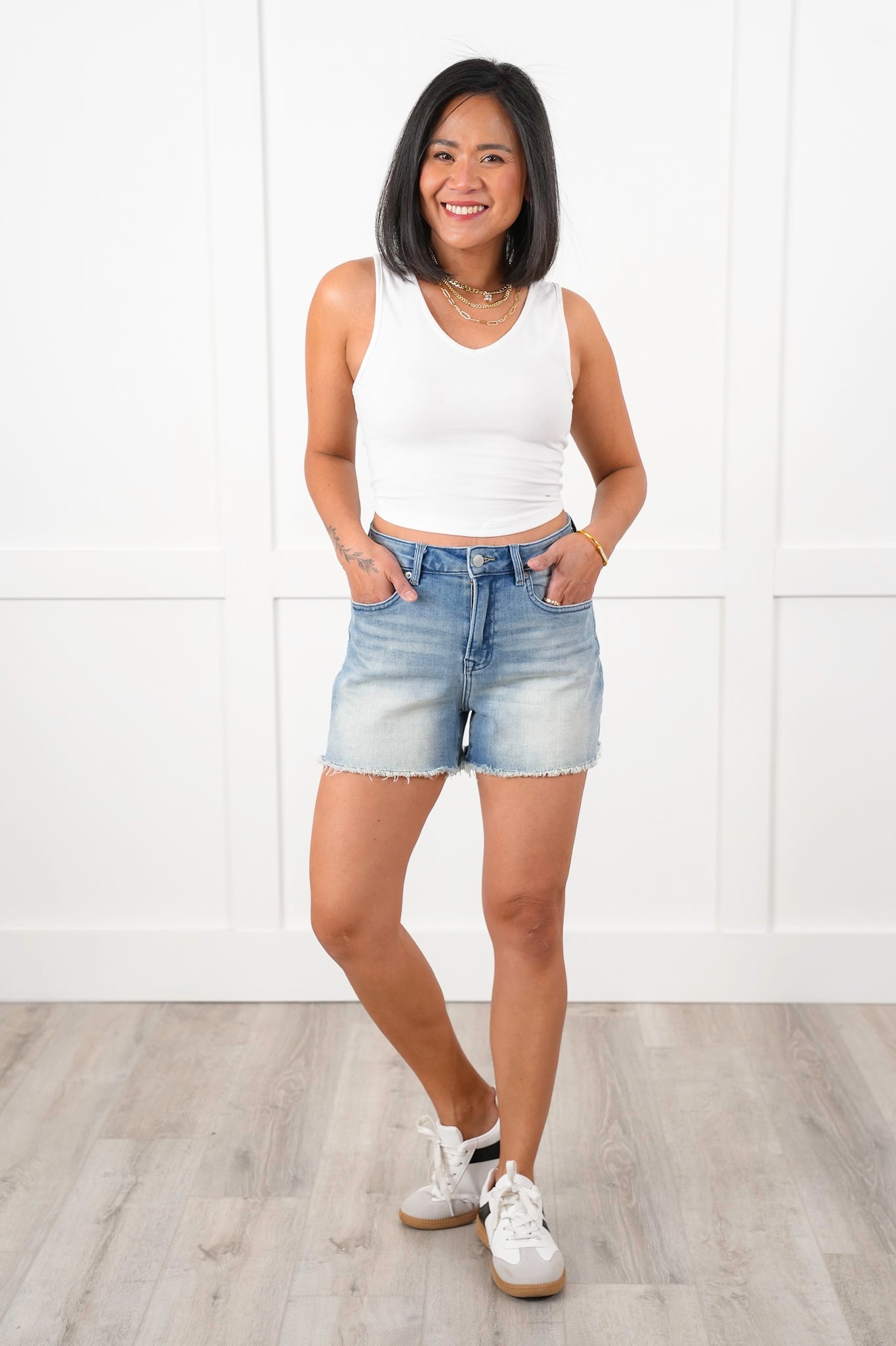 Mica Medium Wash Frayed Hem Shorts