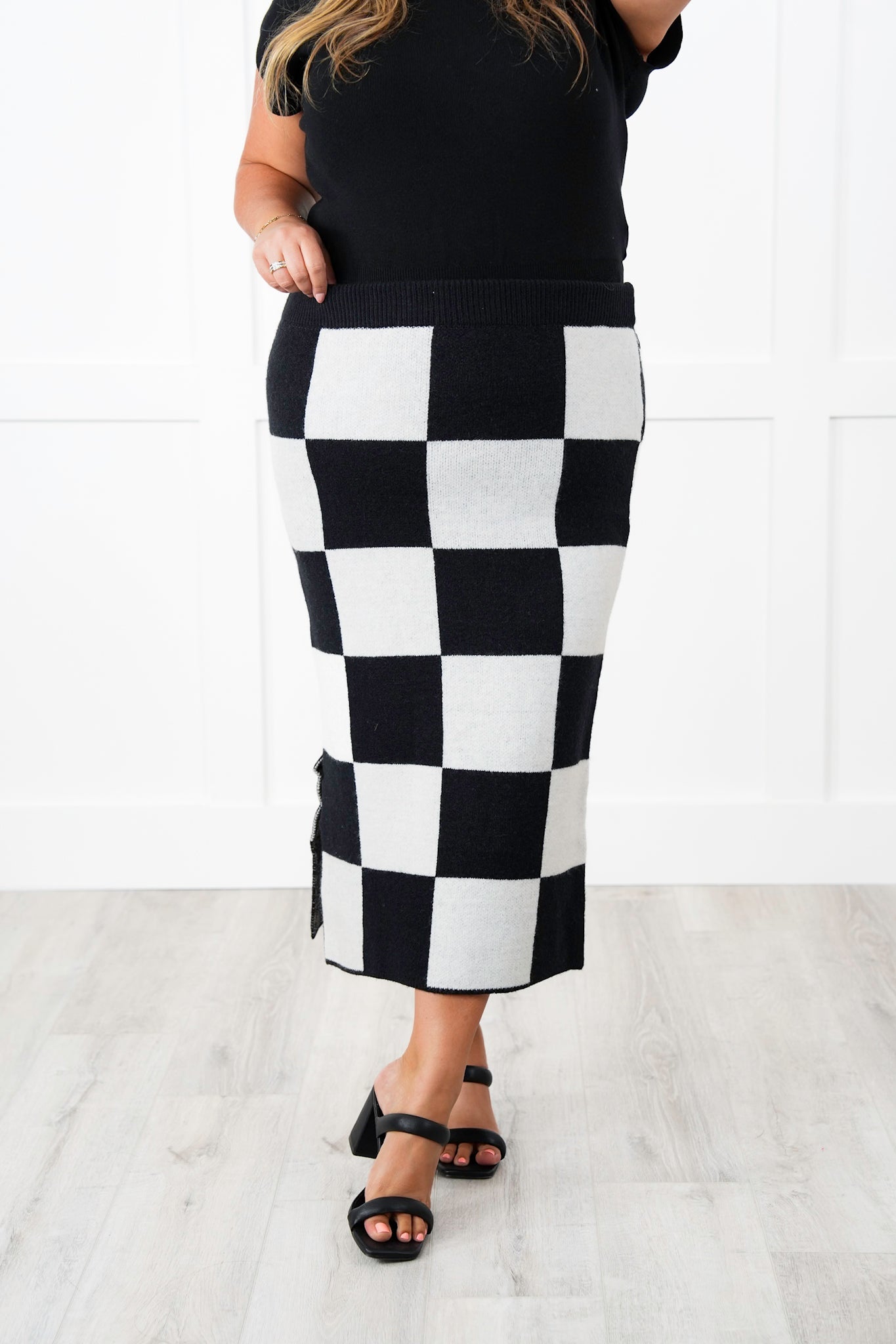 Restock! Plus/Reg Checkered Pencil Midi Sweater Skirt