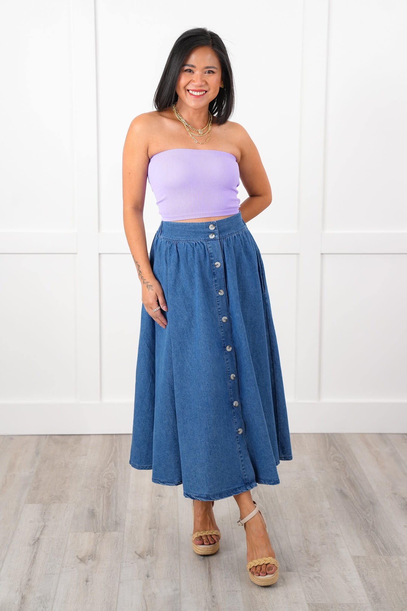 Ribbed Knit Cropped Tube Top with Non Slip Detail