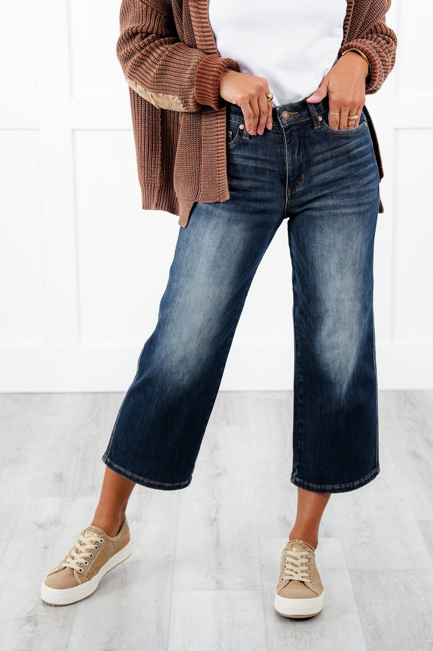 Judy Blue The Juliette Mid Rise Dark Wash Tummy Control Cropped Wide Leg Jeans
