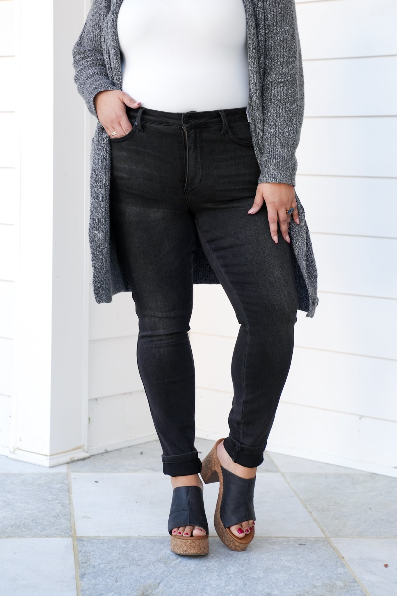 Judy Blue Mid Rise Black Tummy Control Skinny Jeans