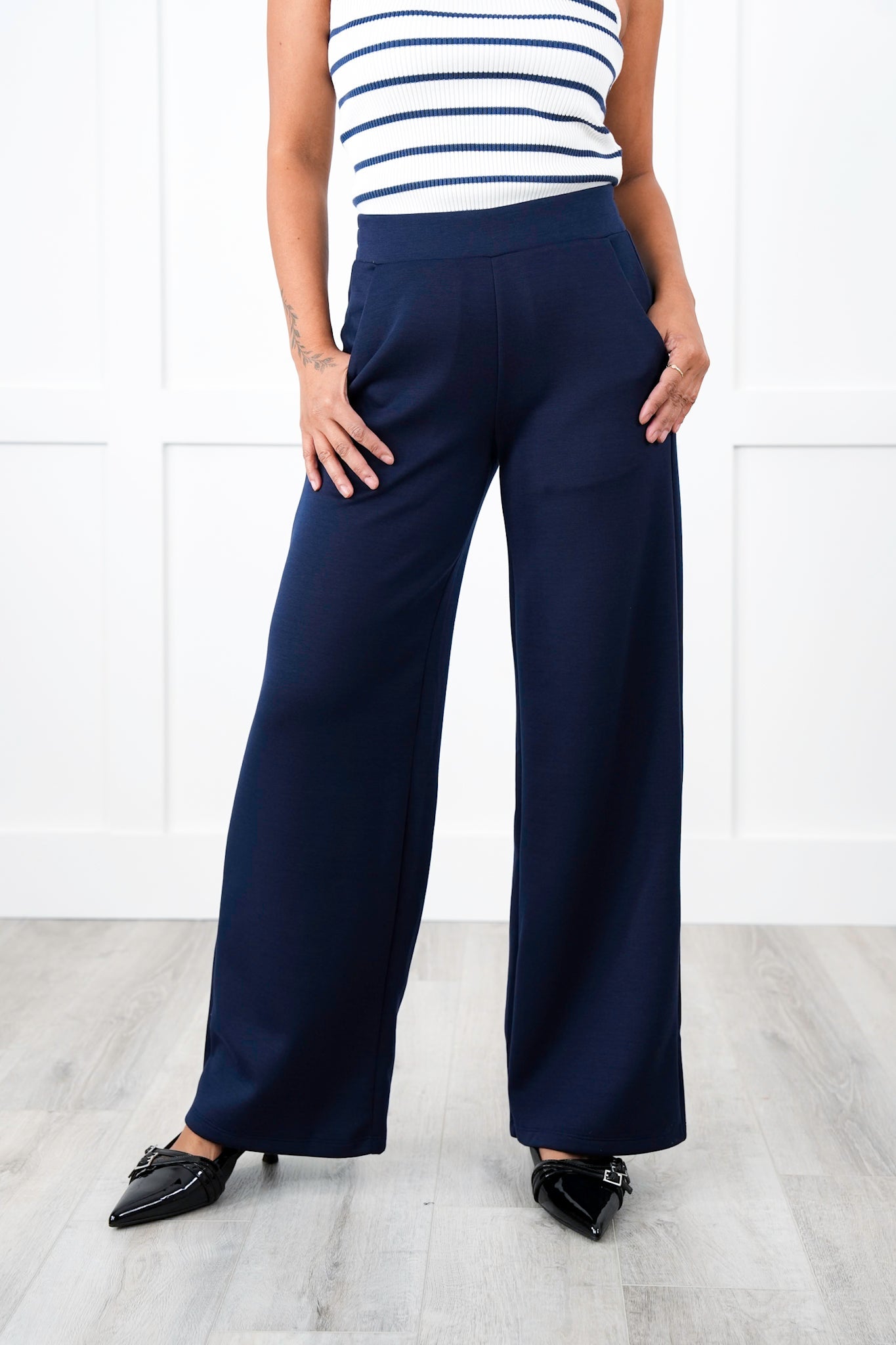 Door Buster!! Plus/Reg Solid Knit Straight Leg Pull On Pants