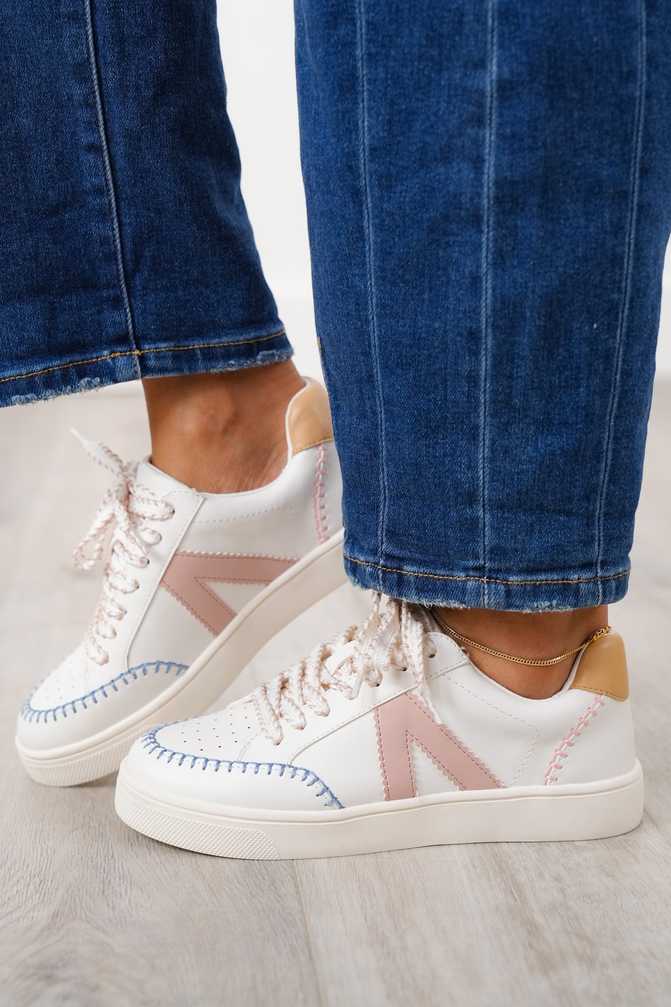 MIA Stylish Low Top Sneaker with Contrast Stitching