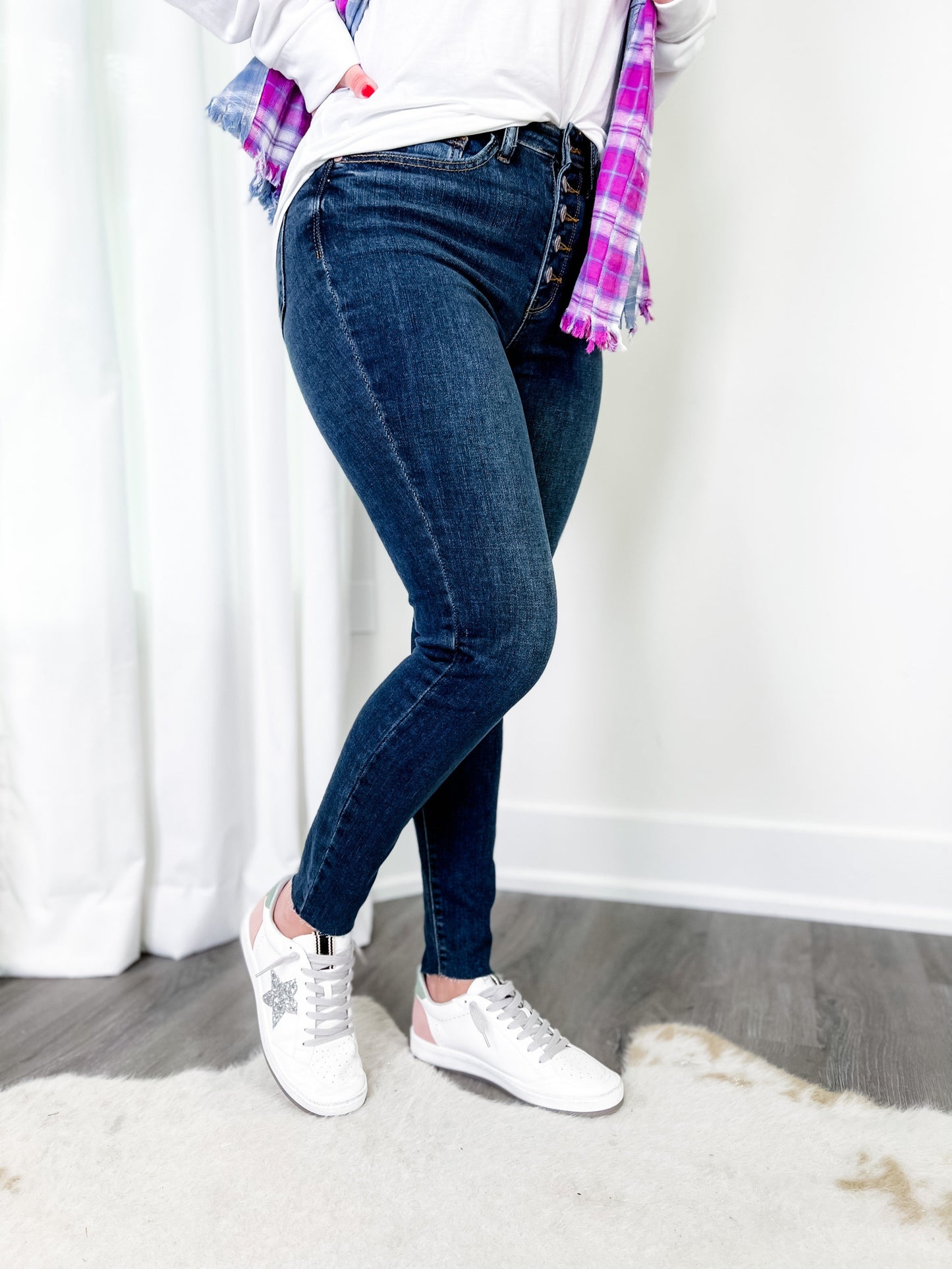 Judy Blue 5 star review! Dark Wash High Rise Button Fly Cut Off Skinny Jeans