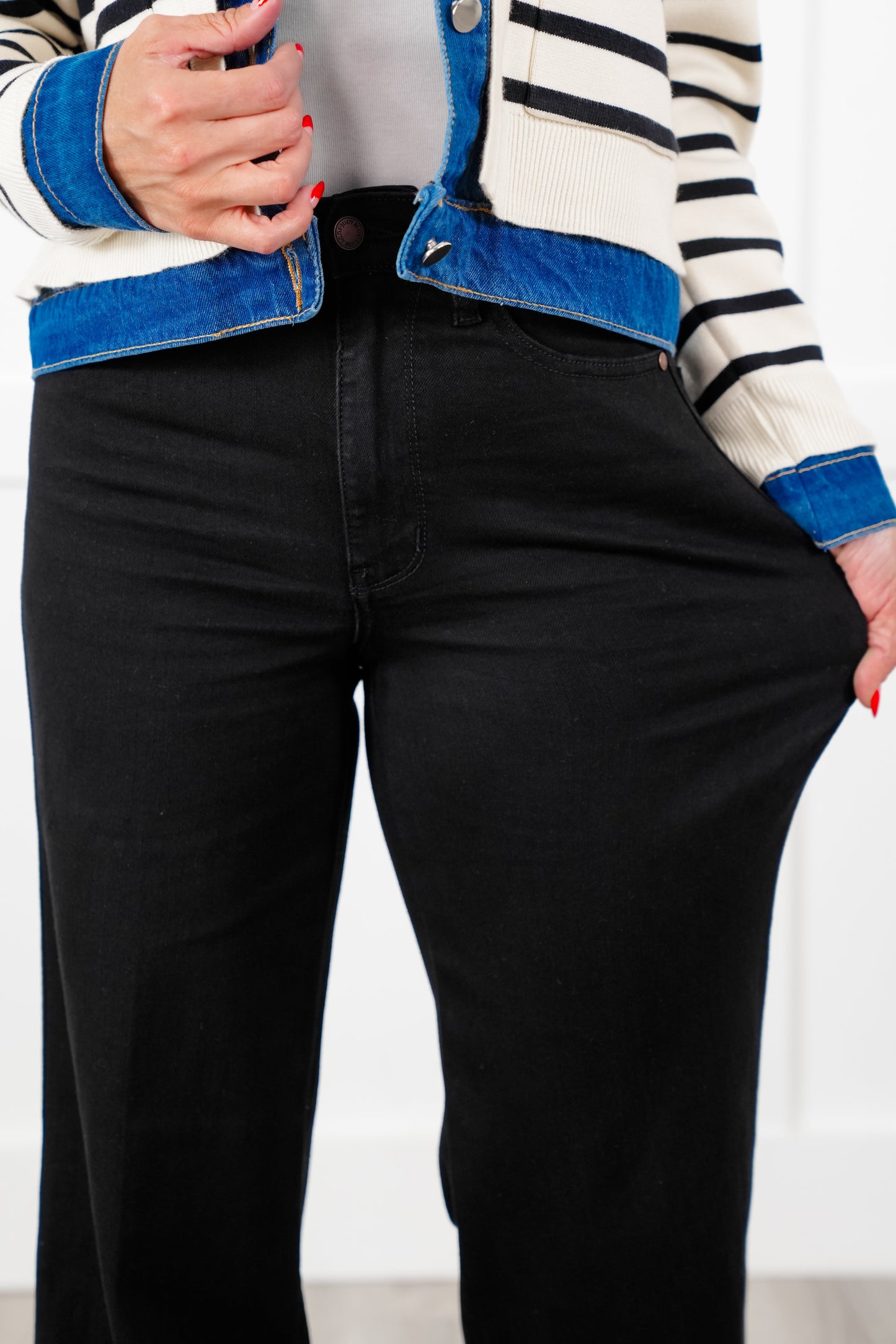 Judy Blue Retrograde High Rise Black Wide Leg Jeans with Cuff