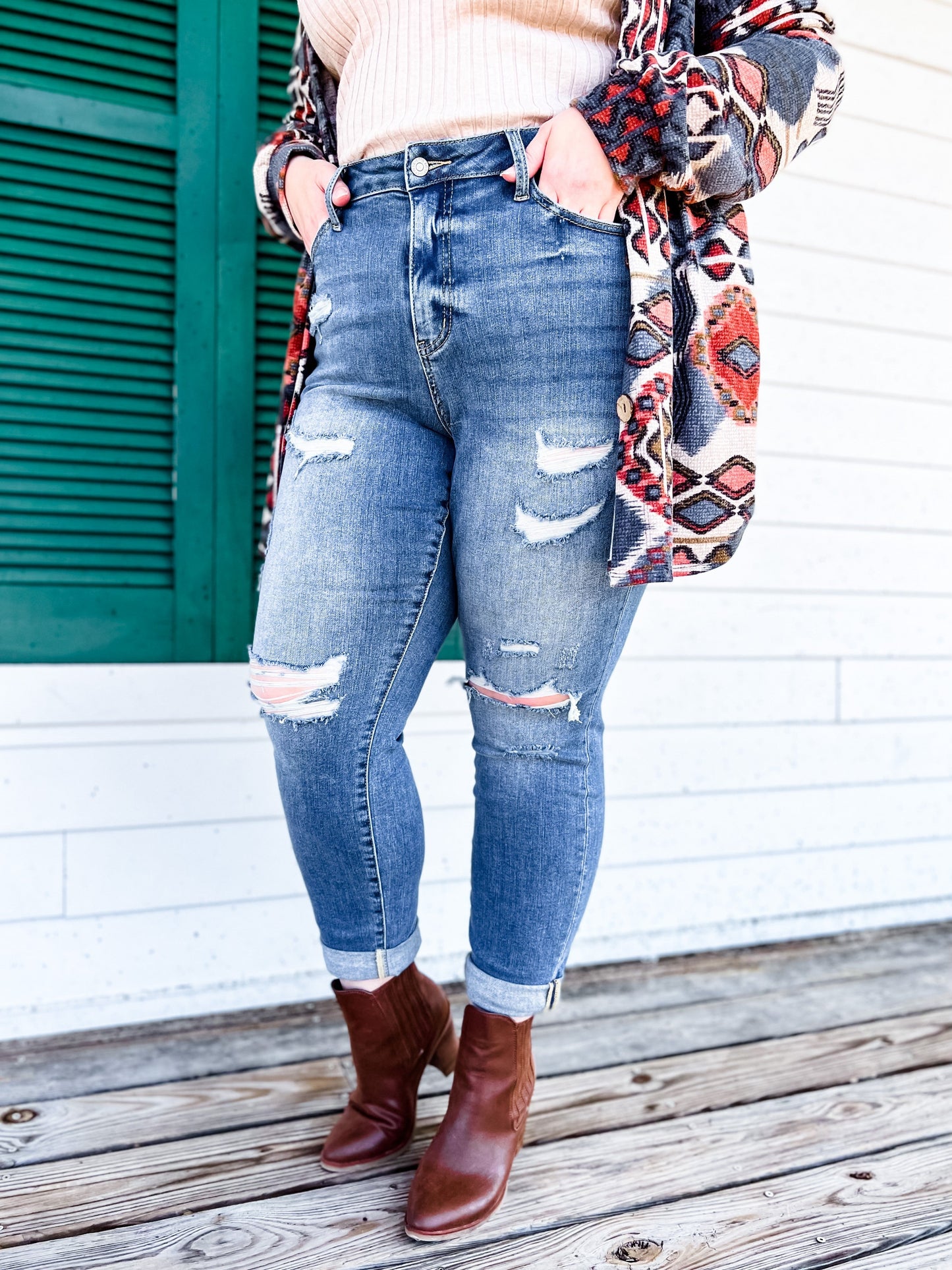 Judy Blue Boy Toy Light Wash High Rise Cuffed Boyfriend Distressed Jeans