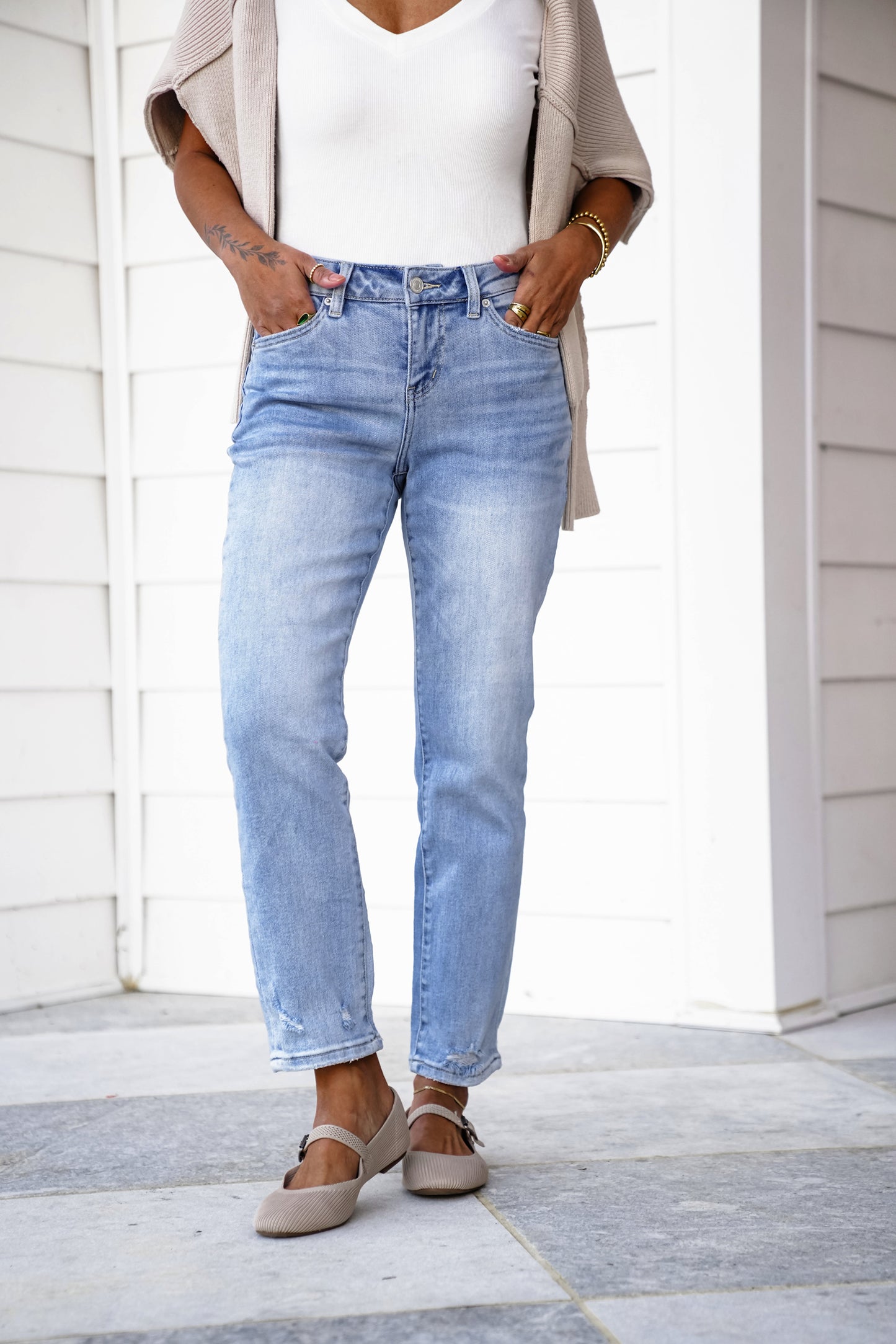Mica Girl on the GO Mid Rise Light Wash Jeans