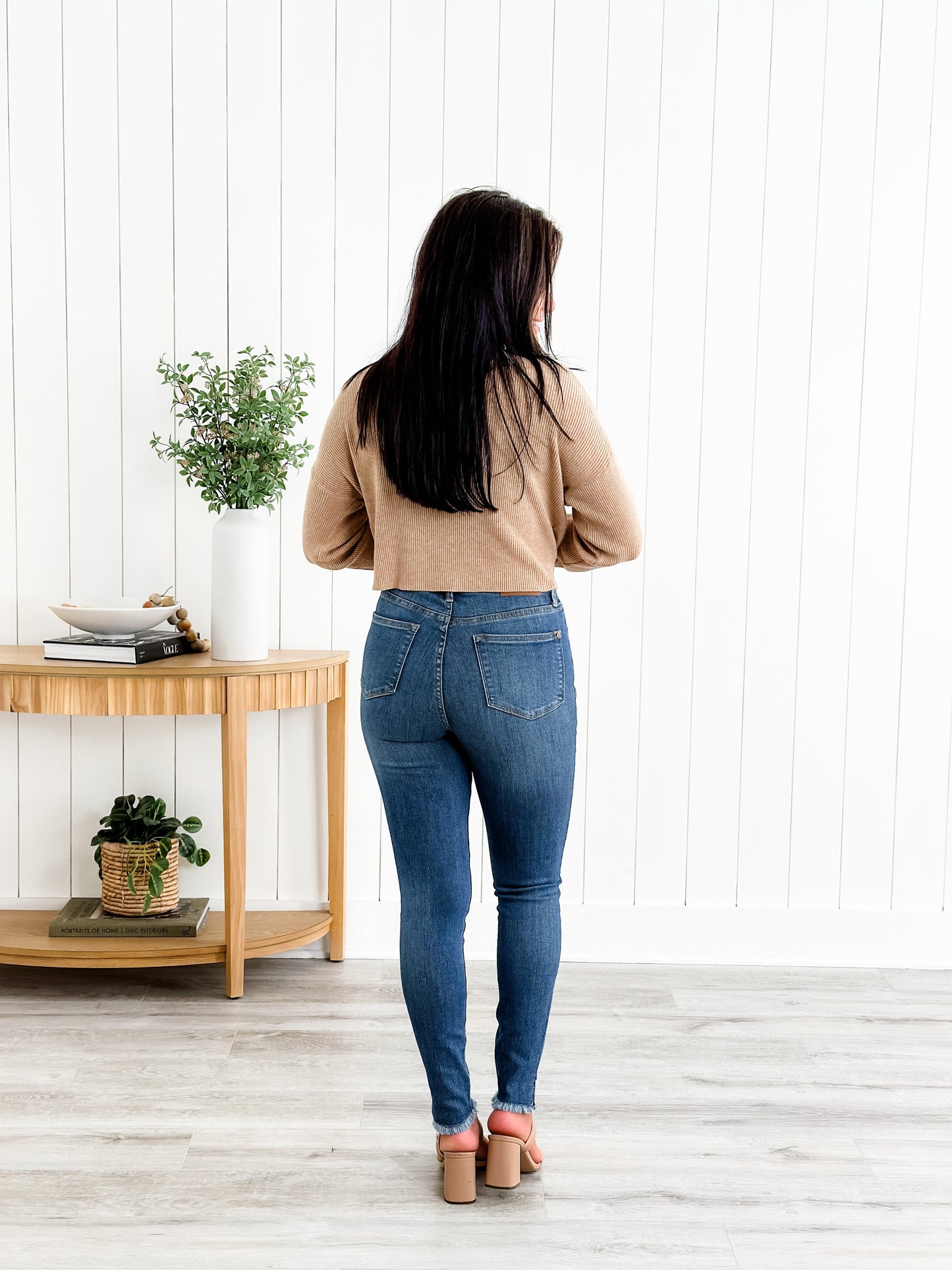 Judy Blue What Dreams are Made Of High Rise Medium Wash Tummy Control Side Slit With Frayed Hem Skinny Jeans